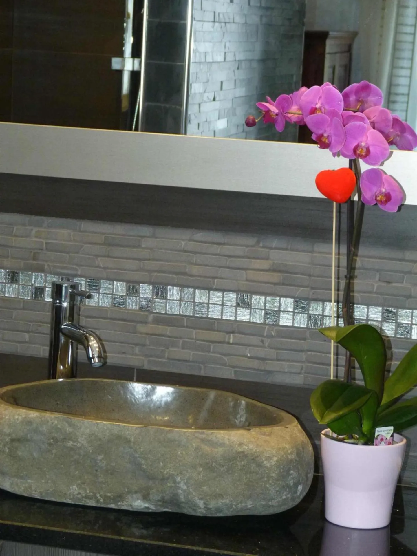 Bathroom in Les Bambous B&B