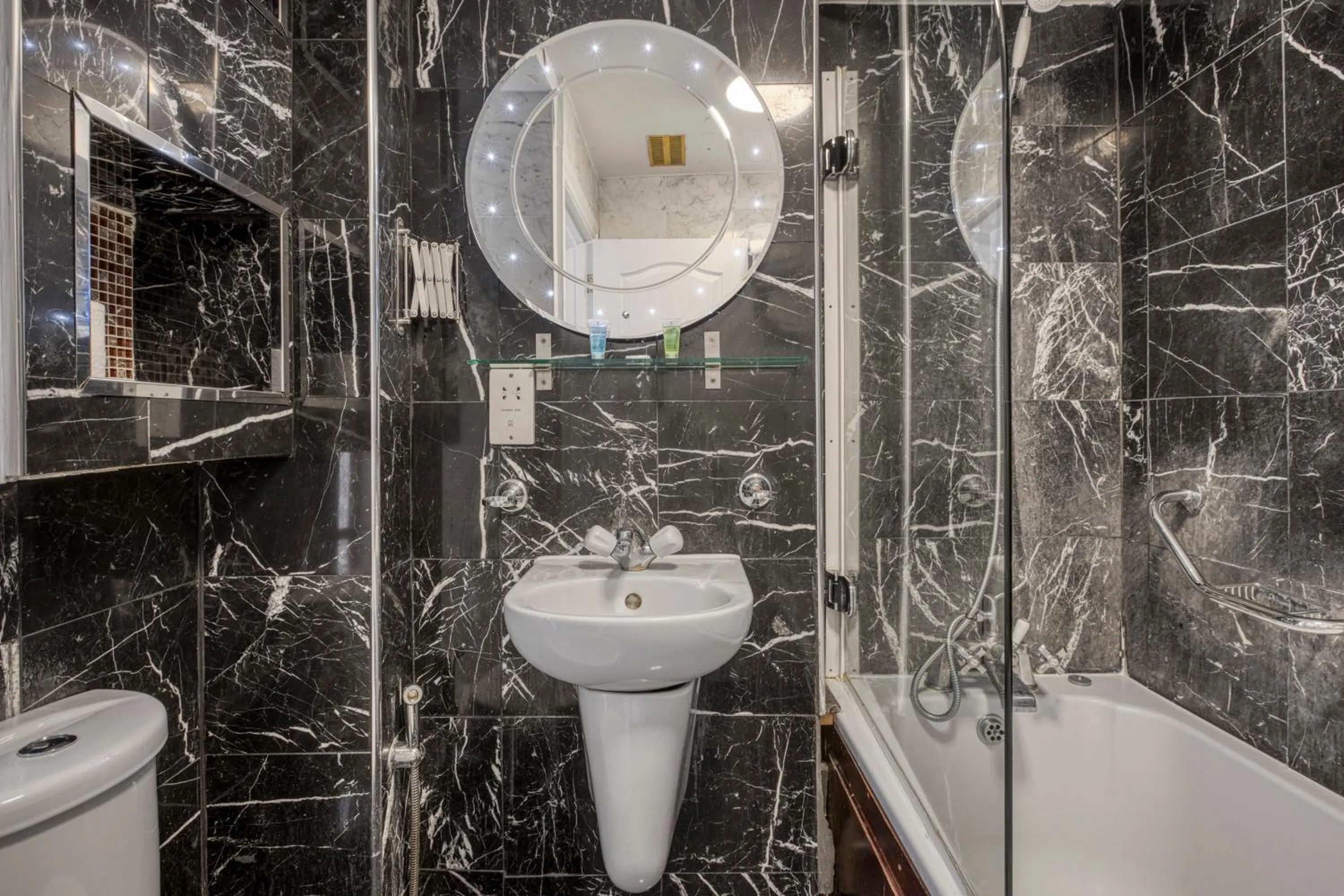 Opulence Boutique Hotel