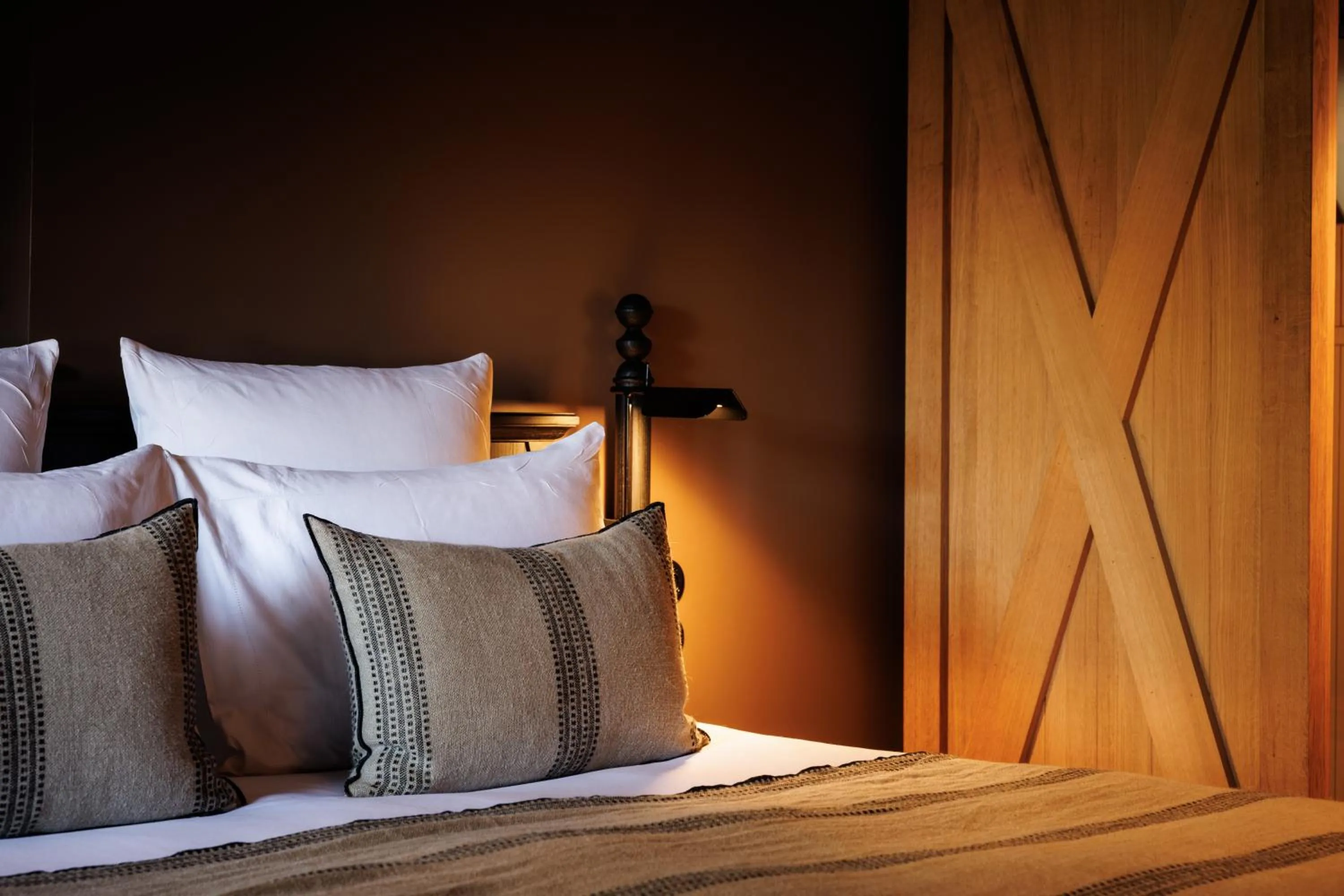 Photo of the whole room, Bed in Domaine de Locguénolé & Spa - Relais & Chateaux