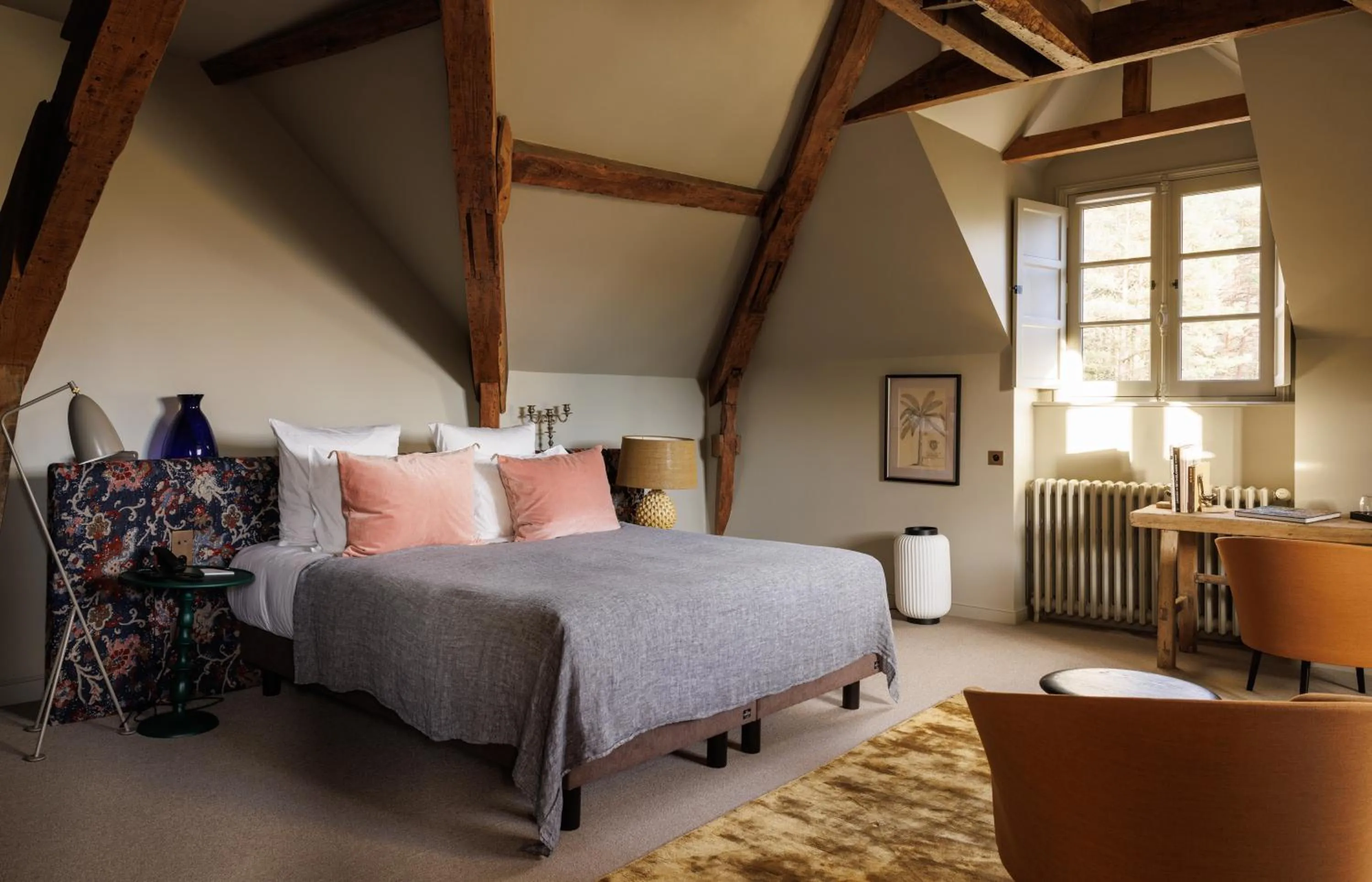 Photo of the whole room, Bed in Domaine de Locguénolé & Spa - Relais & Chateaux