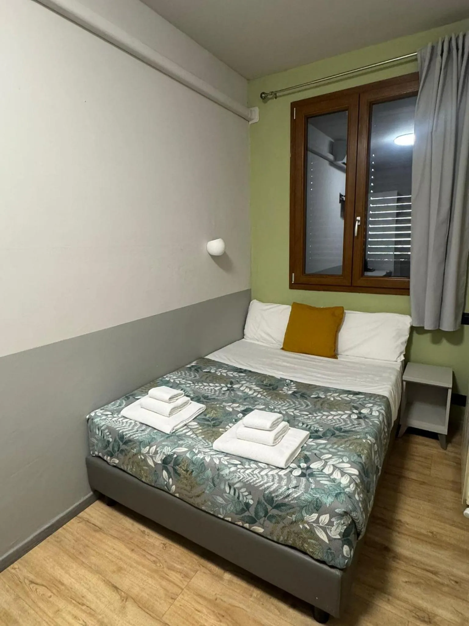 Bed in Hotel Camilla Guelfa