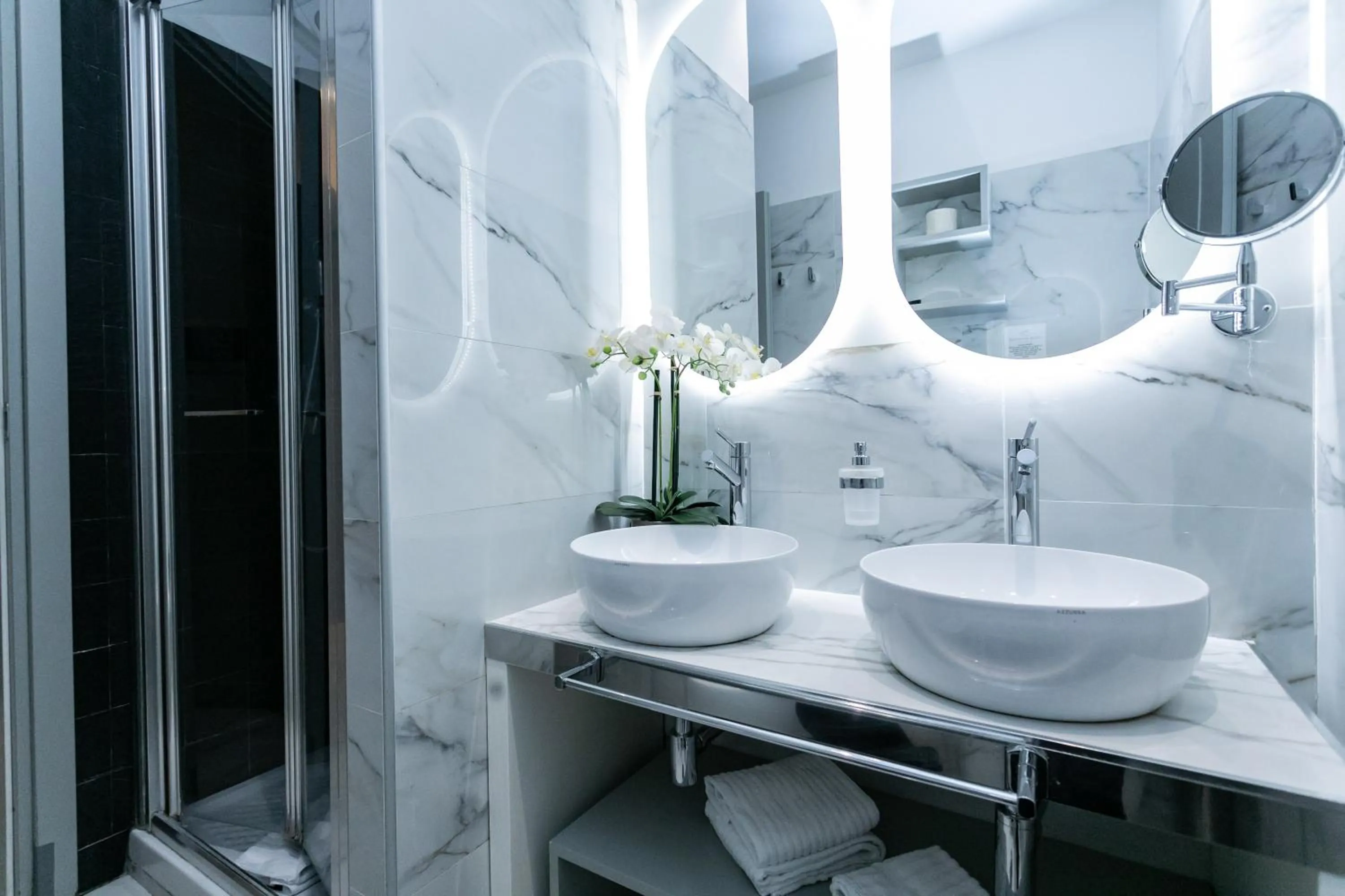 Bathroom in Cesare ai Cavalieri Suites