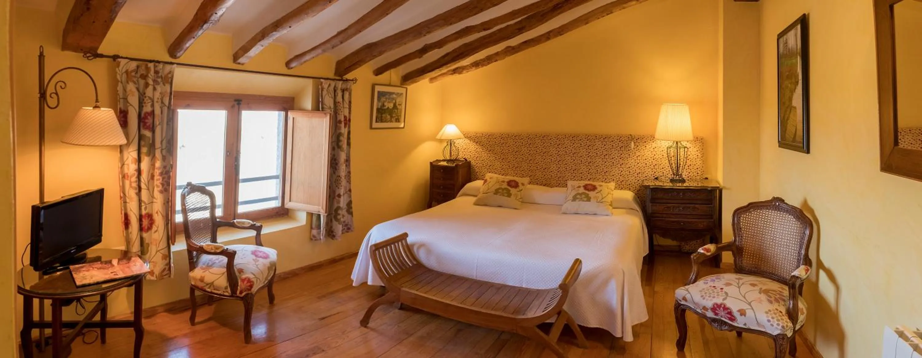 Photo of the whole room, Bed in Hotel Rural Mas Fontanelles
