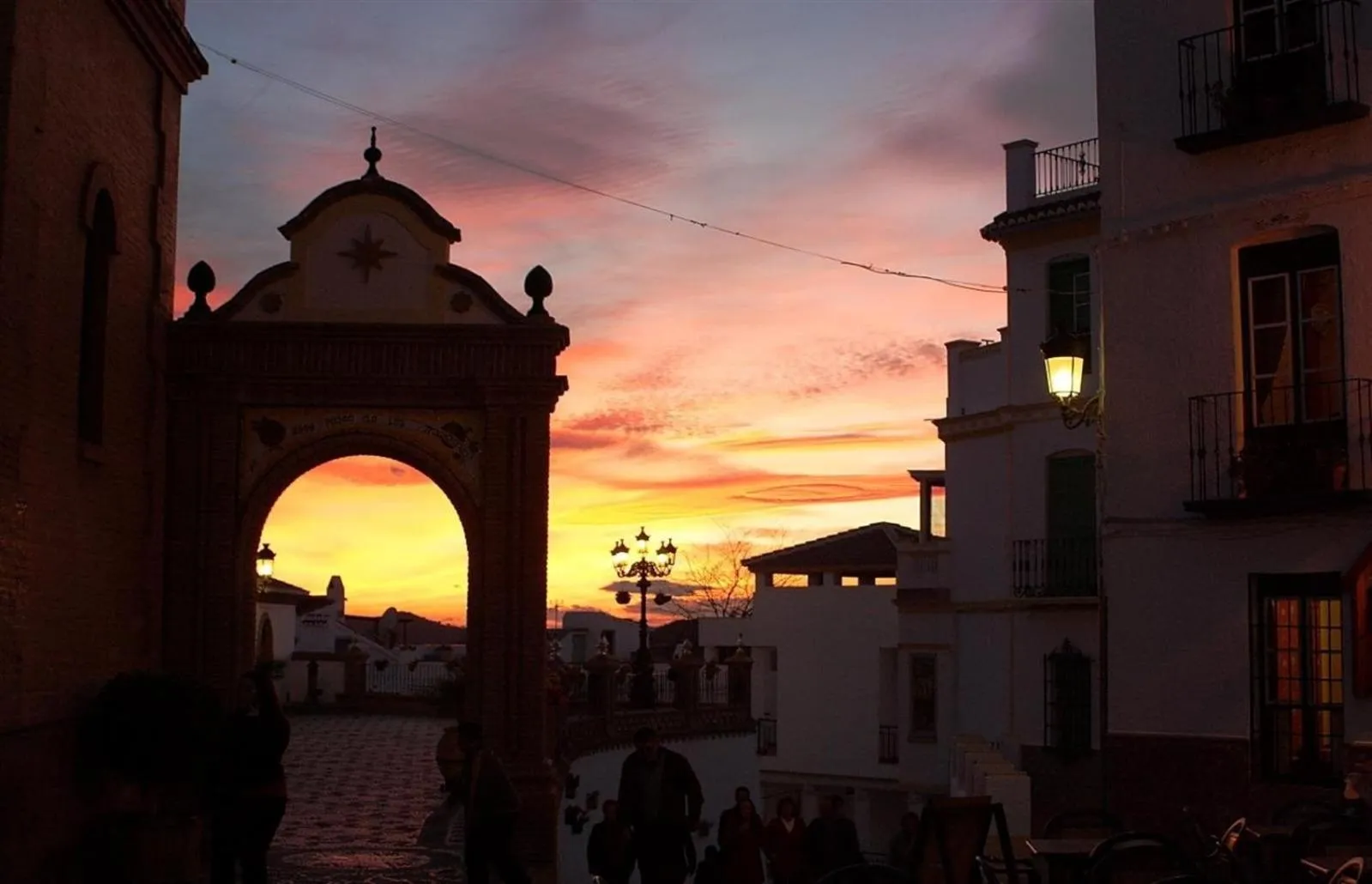 Nearby landmark in Salamandra Plaza