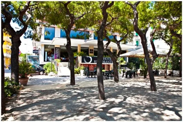 Property building in Hotel La Perla Preziosa