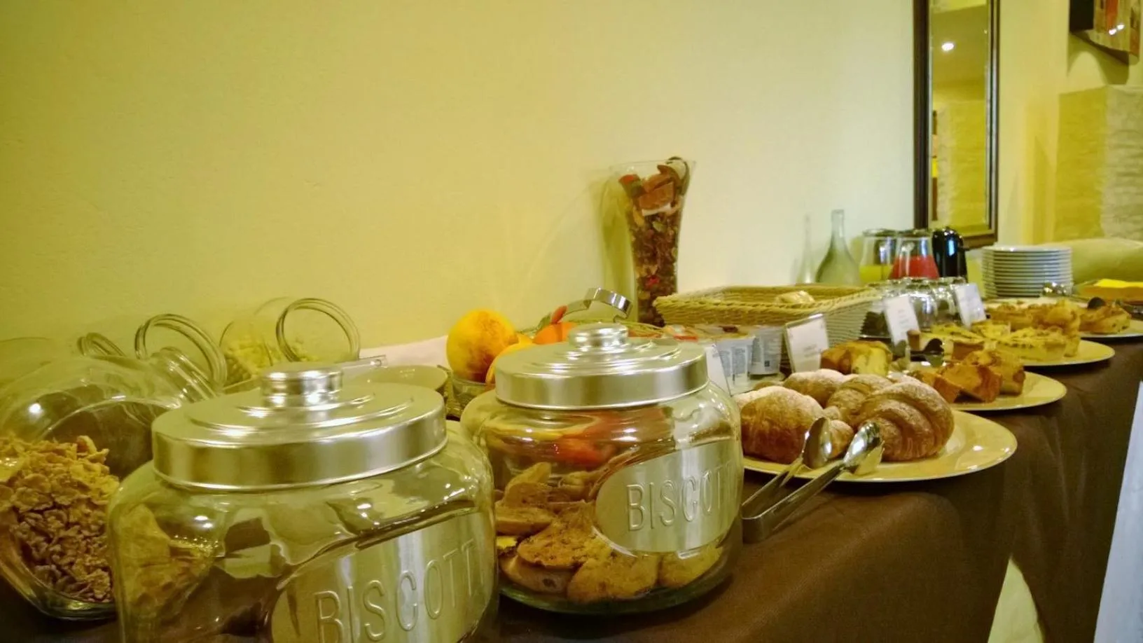 Breakfast in Hotel La Perla Preziosa