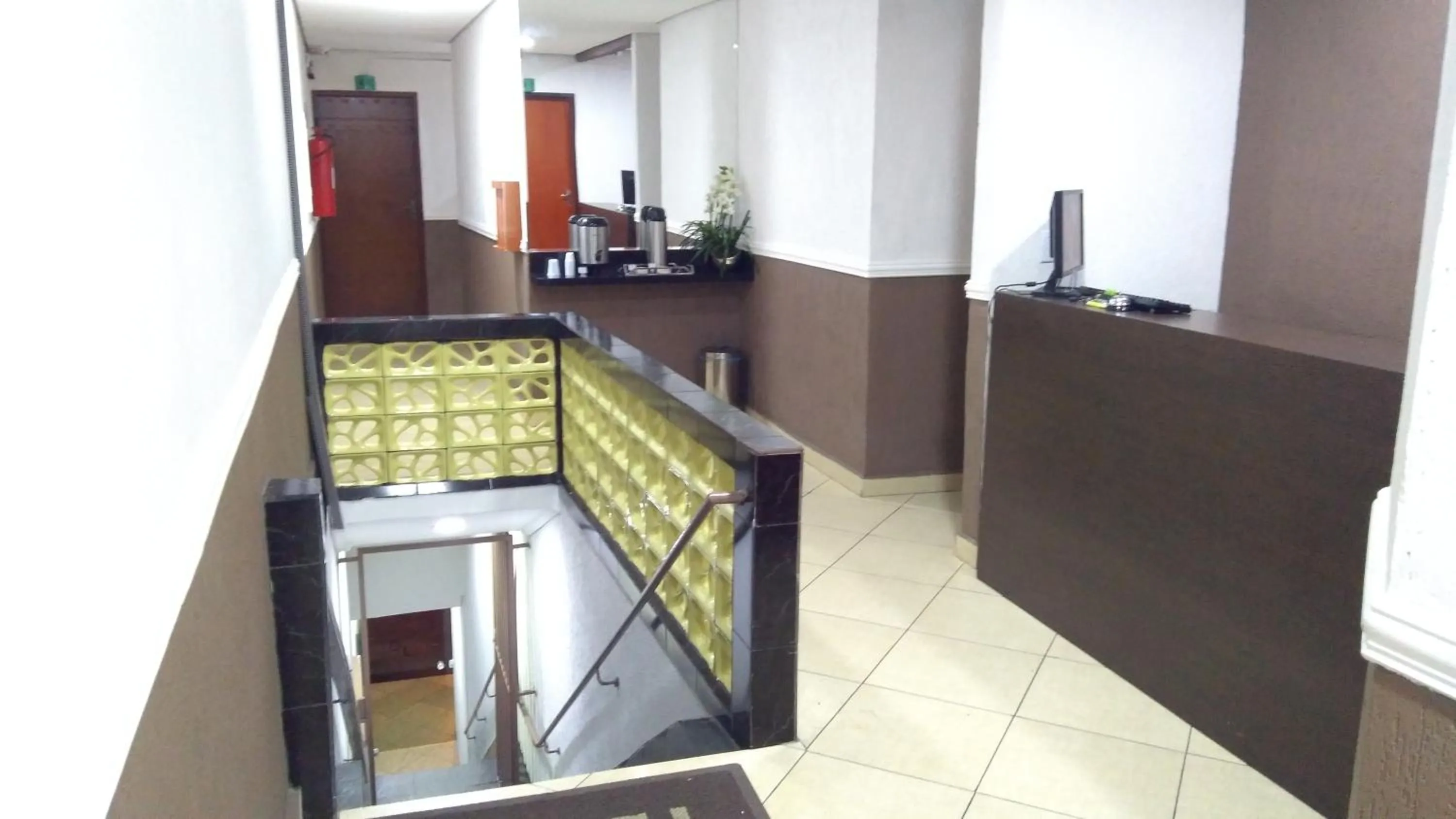 Lobby or reception in Hotel Tenda Brigadeiro - 5 Minutos a Pé do Metrô e Praça da Sé, 8 Minutos da Rua 25 de Março e Liberdade - Estacionamento Opcional