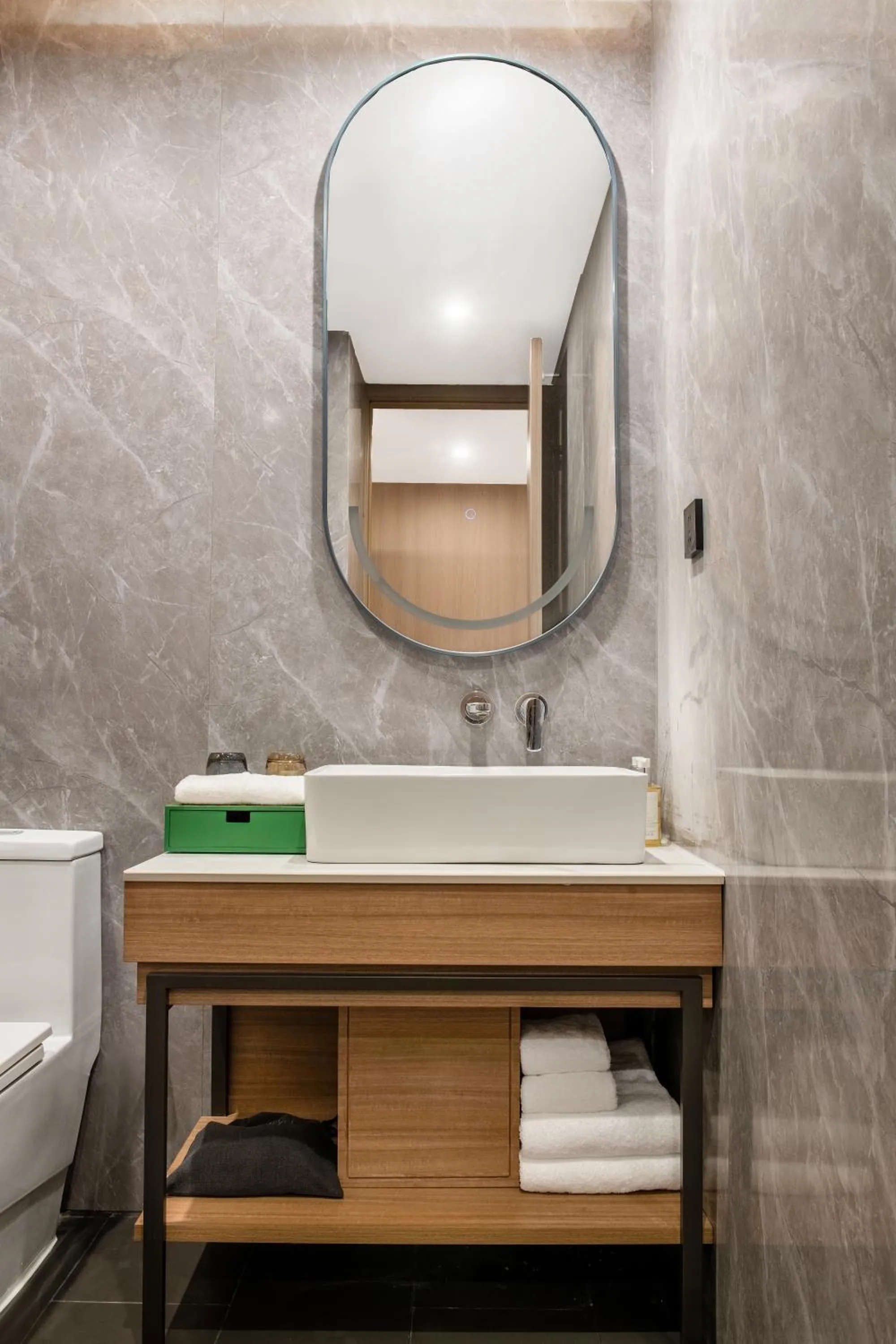 Open Air Bath in Holiday Inn Guangzhou Zhujiang New Town