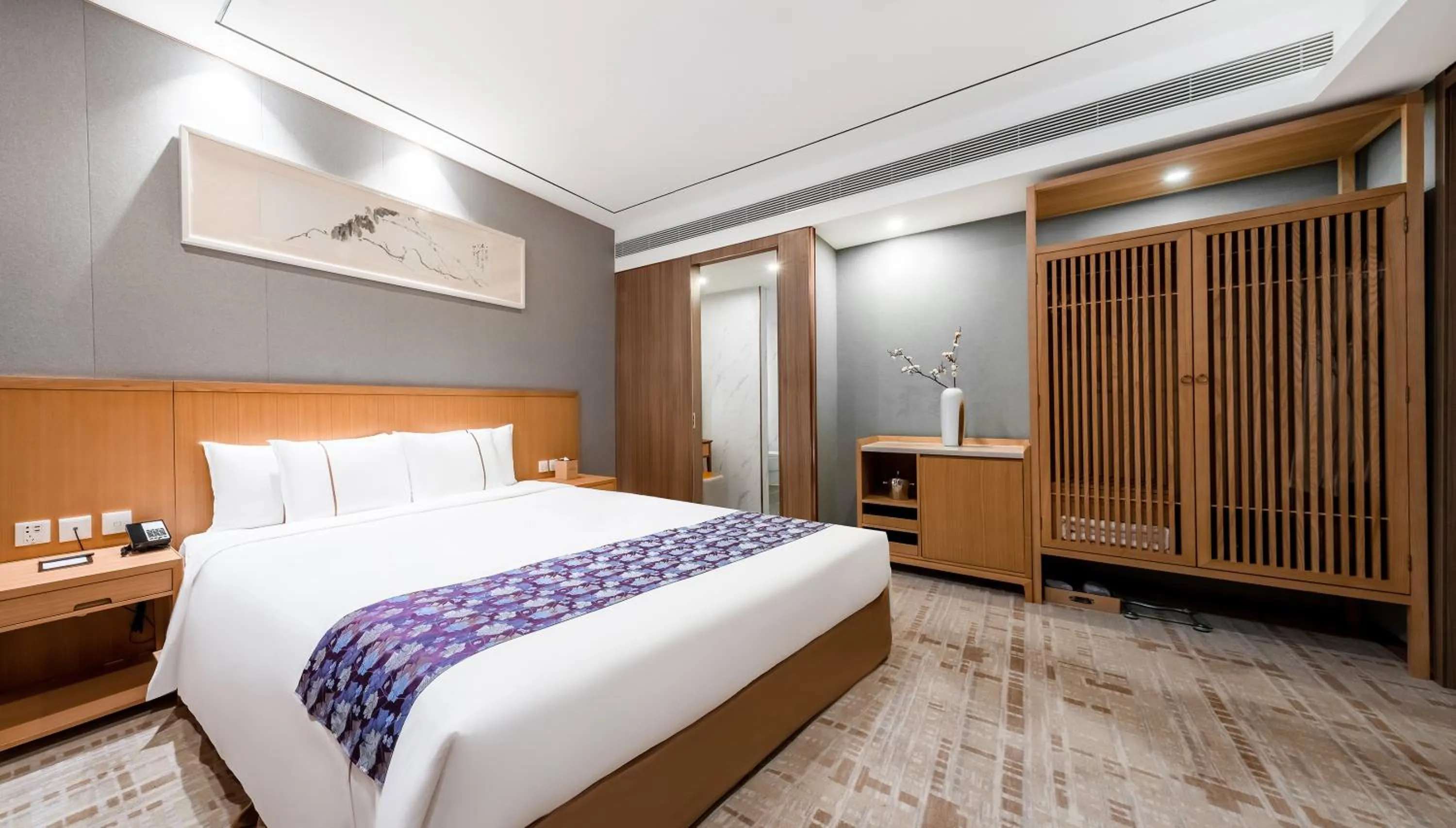 Photo of the whole room, Bed in H' Elite Hotel