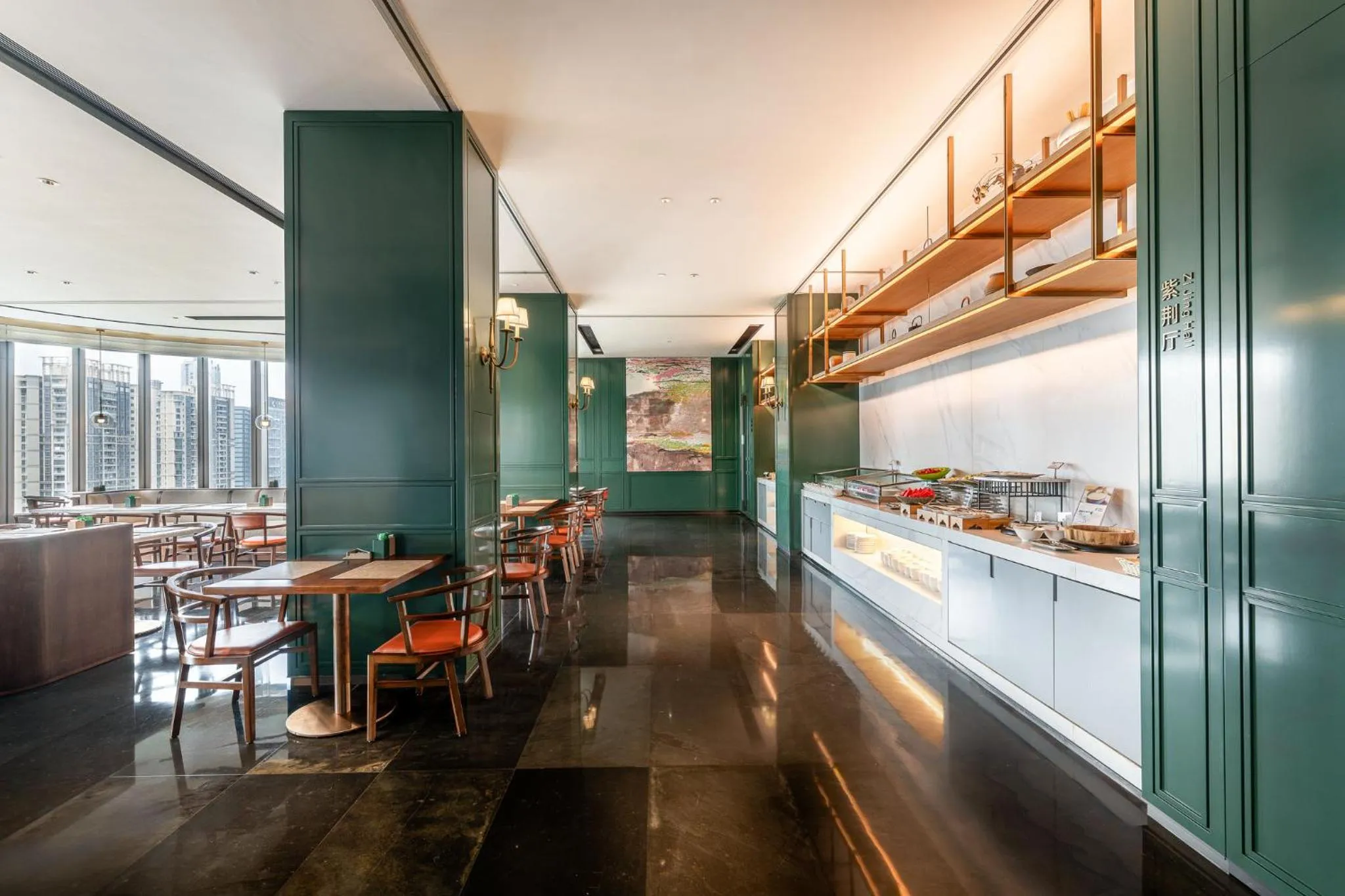 Restaurant/places to eat in Holiday Inn Guangzhou Zhujiang New Town