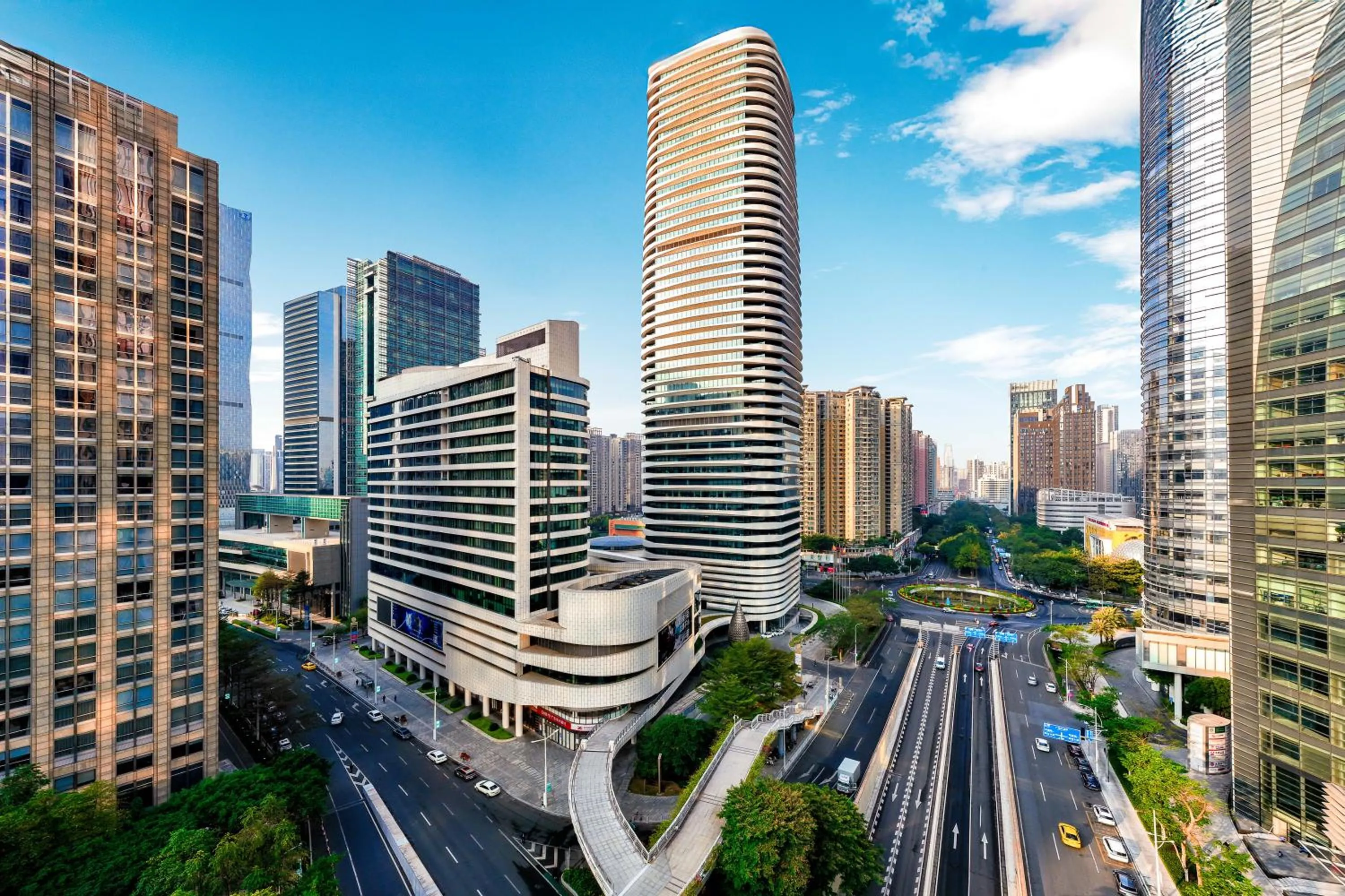 Property building in Holiday Inn Guangzhou Zhujiang New Town