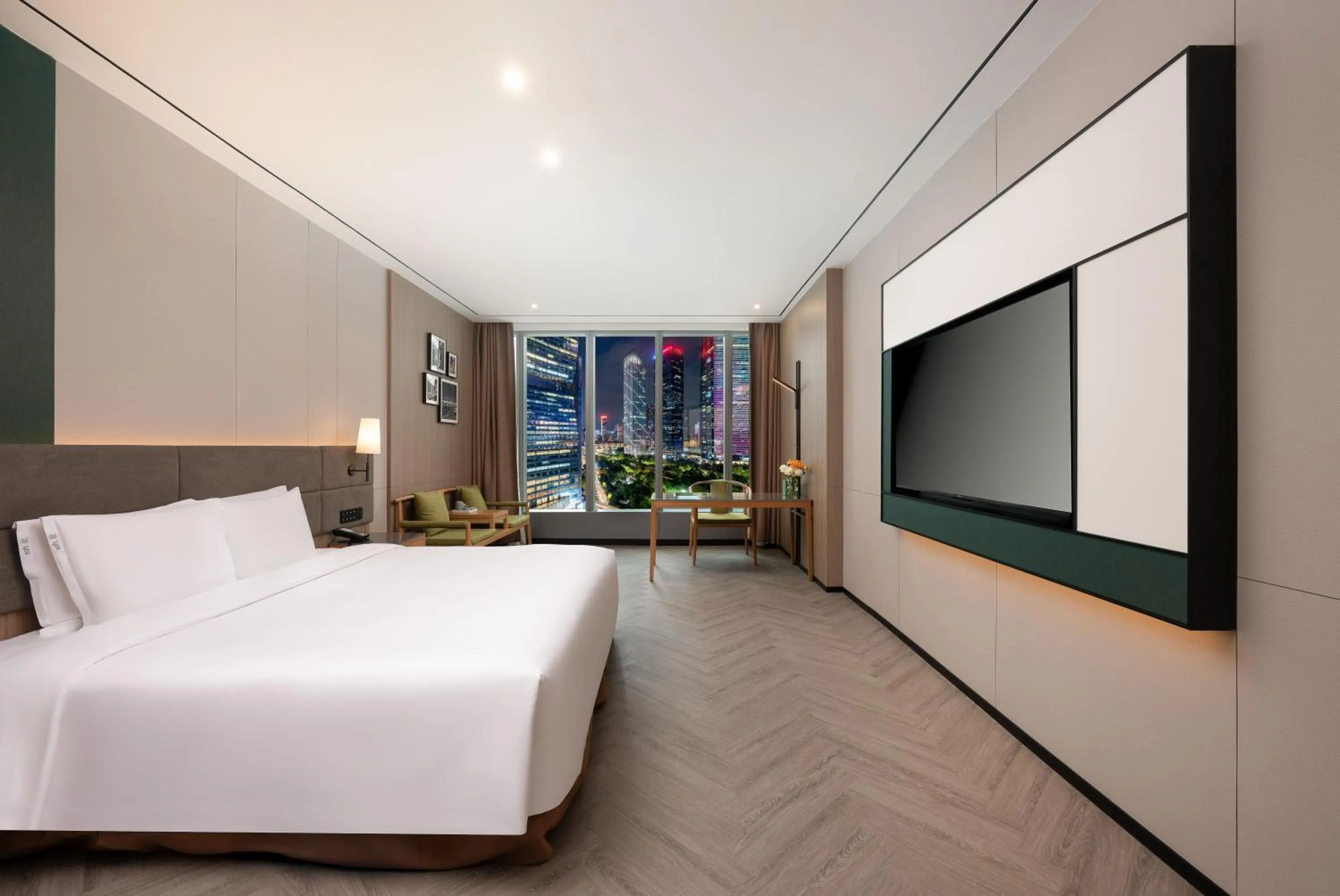 Bed in Holiday Inn Guangzhou Zhujiang New Town