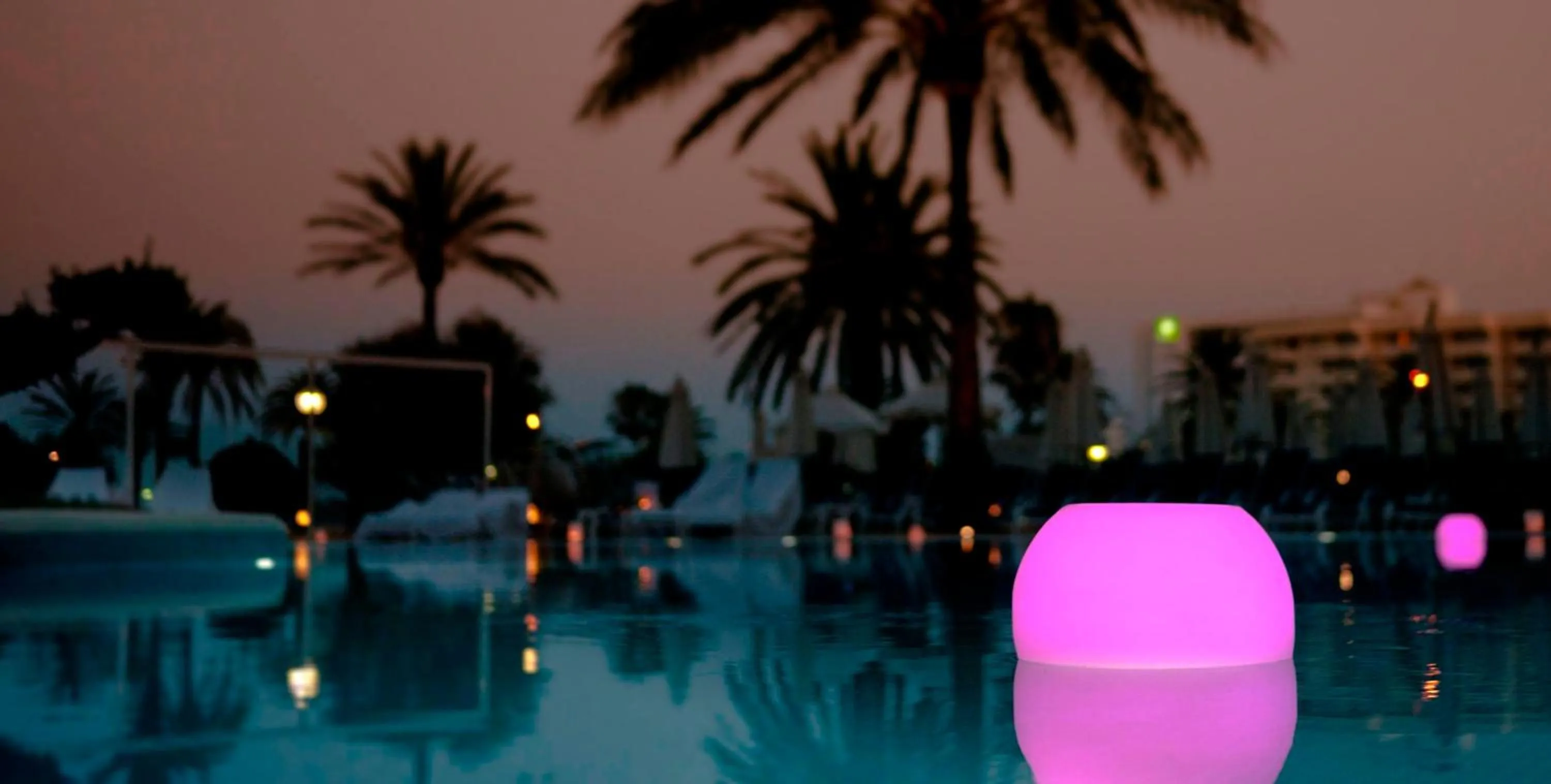 Night in CM Castell de Mar