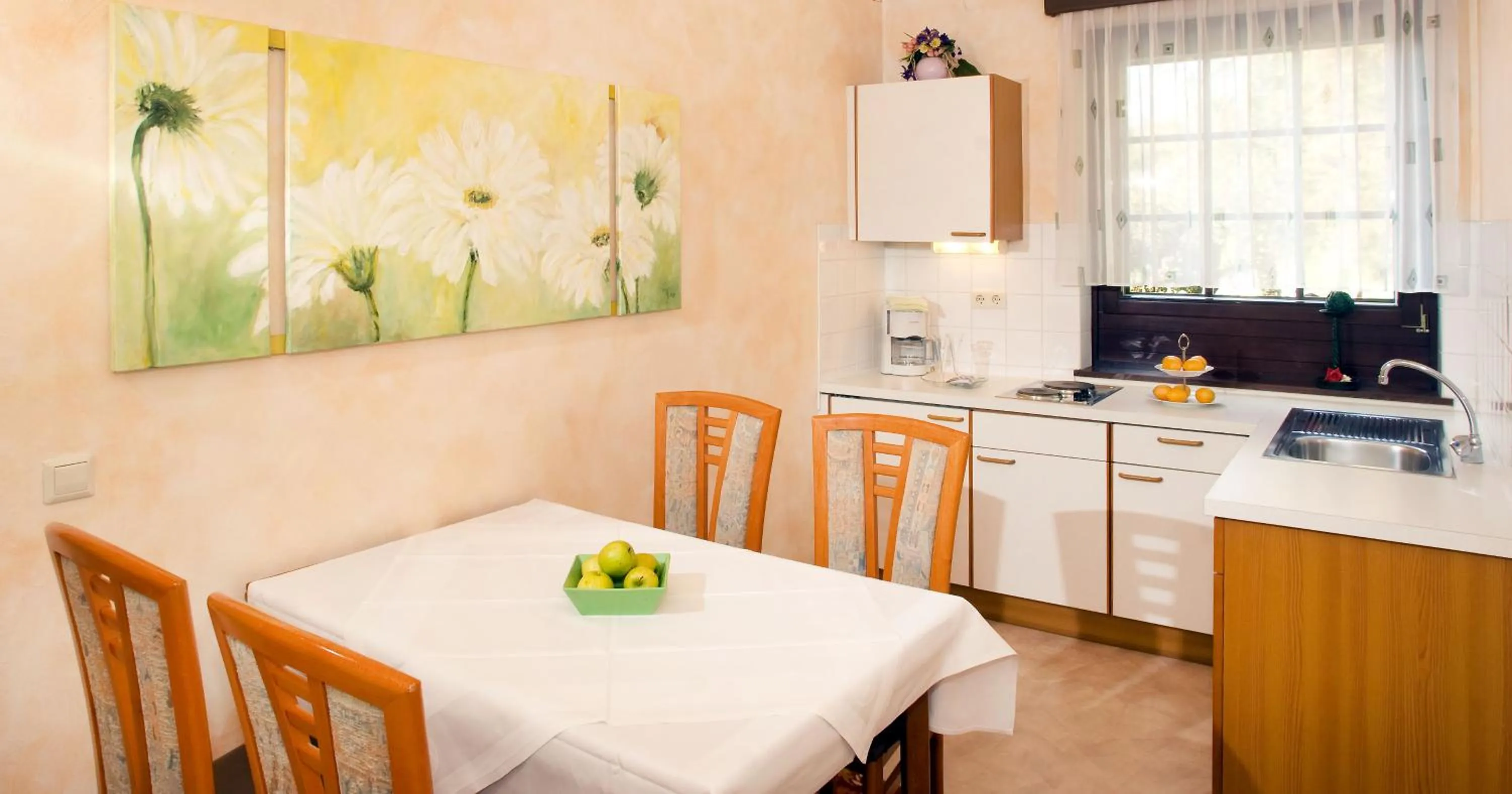 Kitchen or kitchenette in Hotel Garni ELISABETH