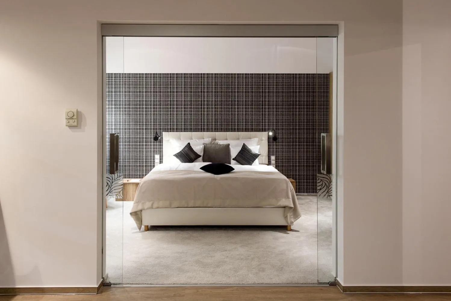 Bedroom, Bed in Karoly Corner Residences