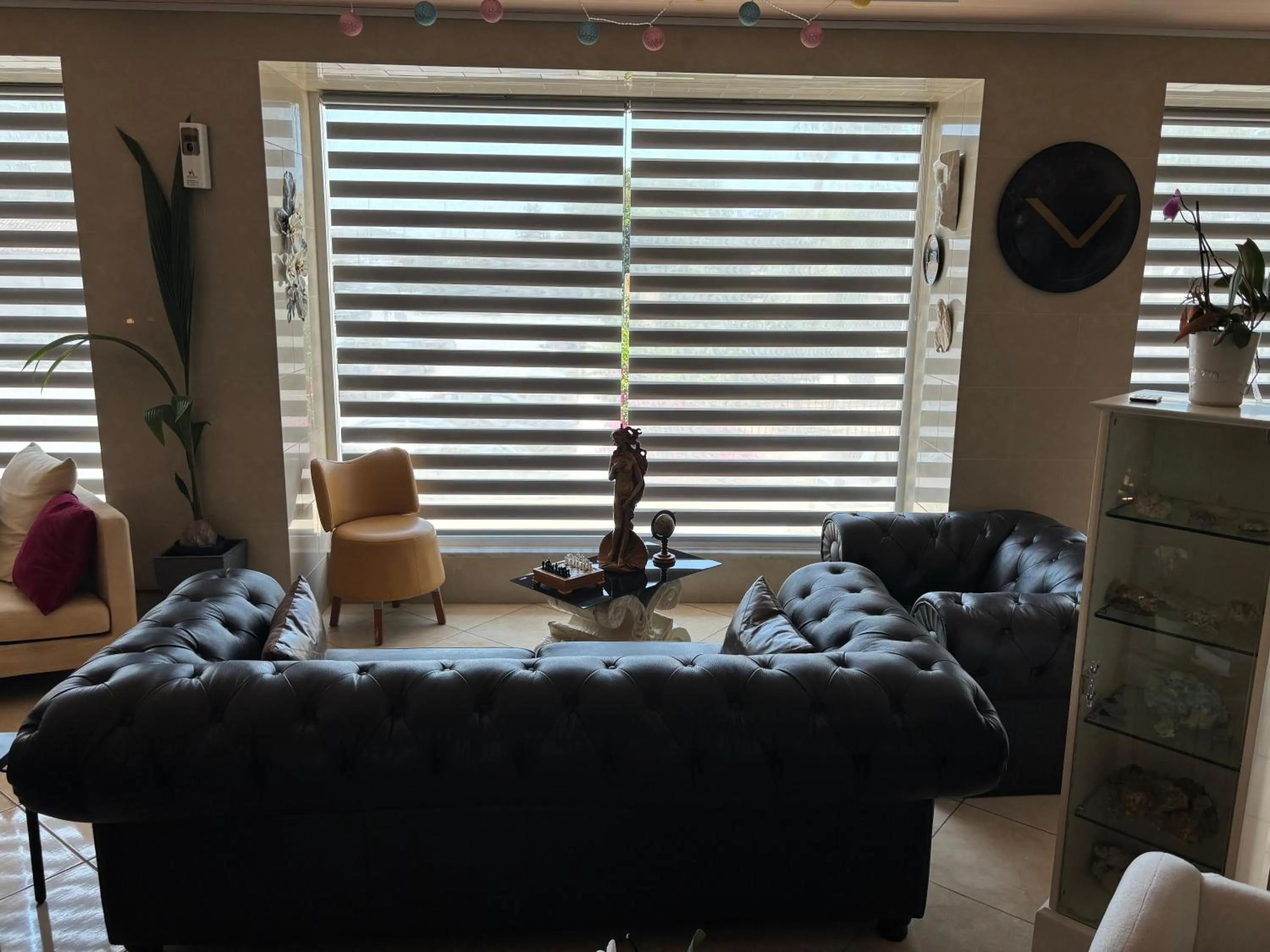 Living room in Nikolakakis Rooms Lavrio