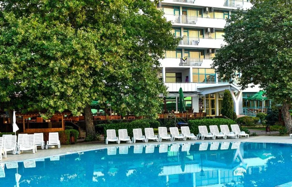 Swimming pool in Hotel Arabella Beach