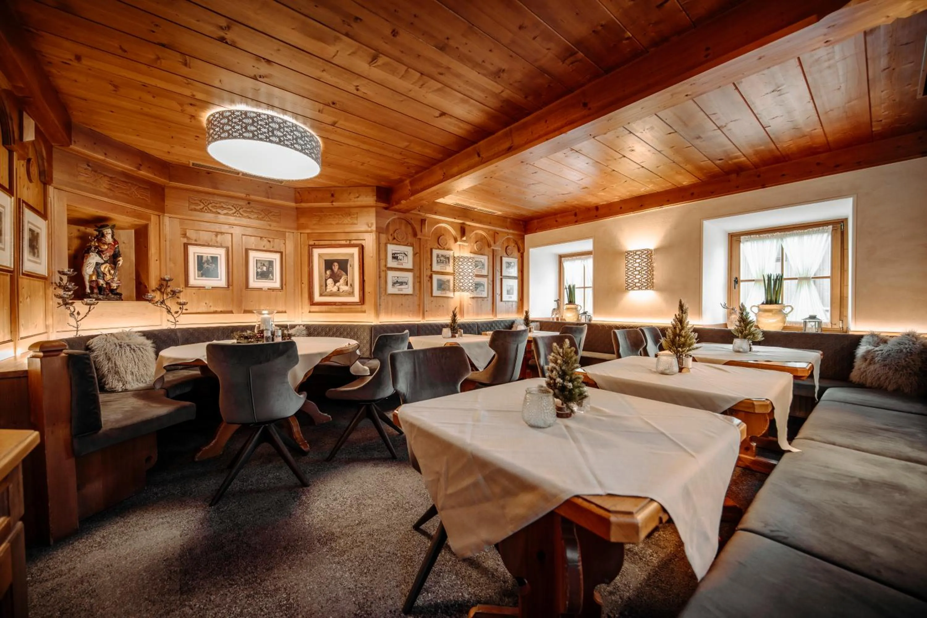 Restaurant/places to eat in Hotel Lerch