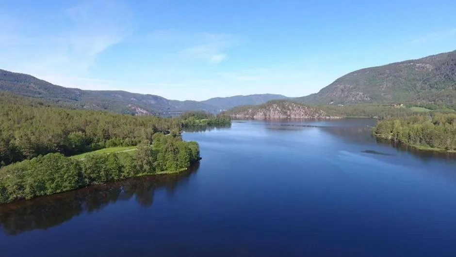 Lake view in Solheim Overnatting