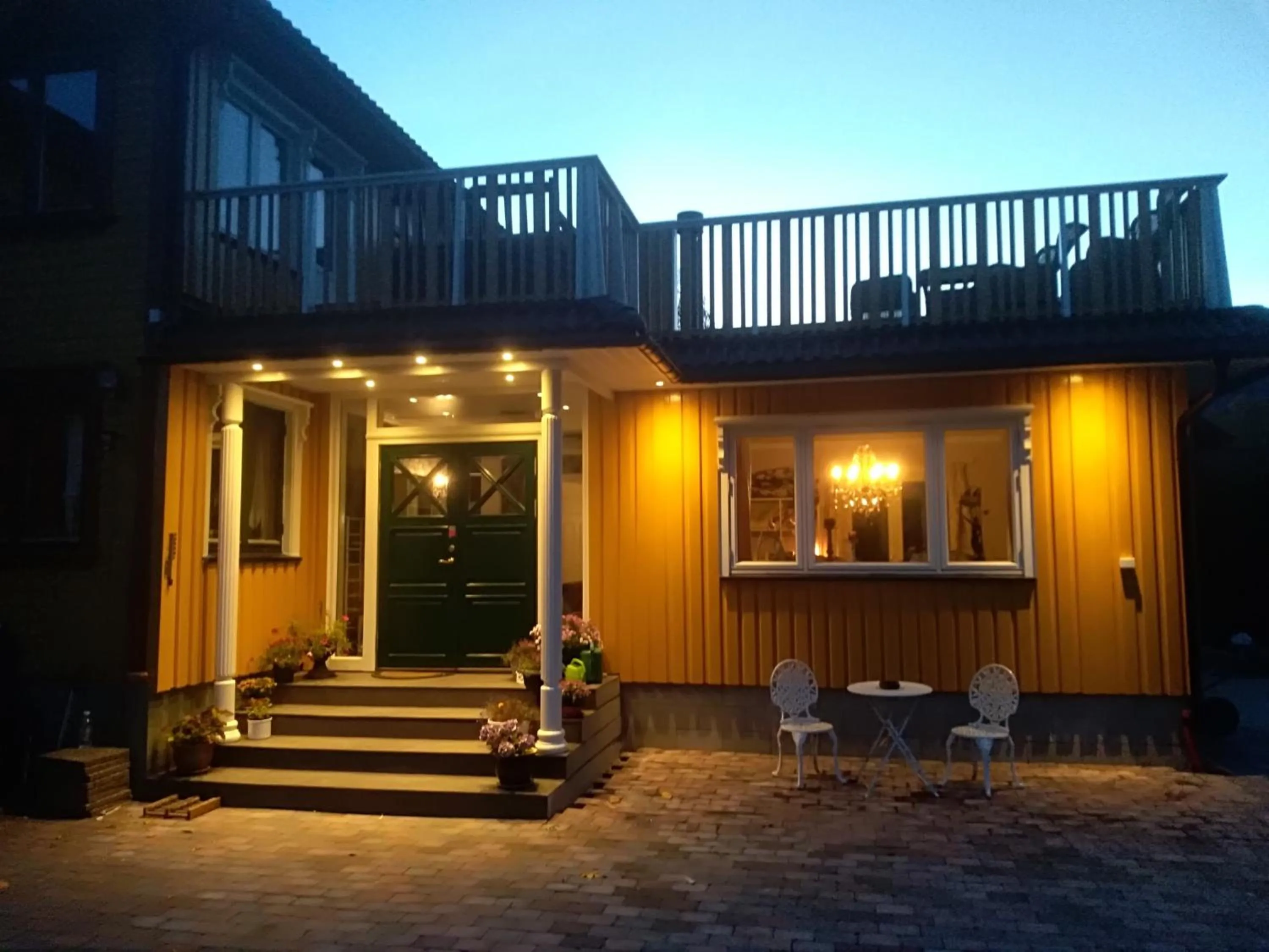 Facade/entrance in Solheim Overnatting