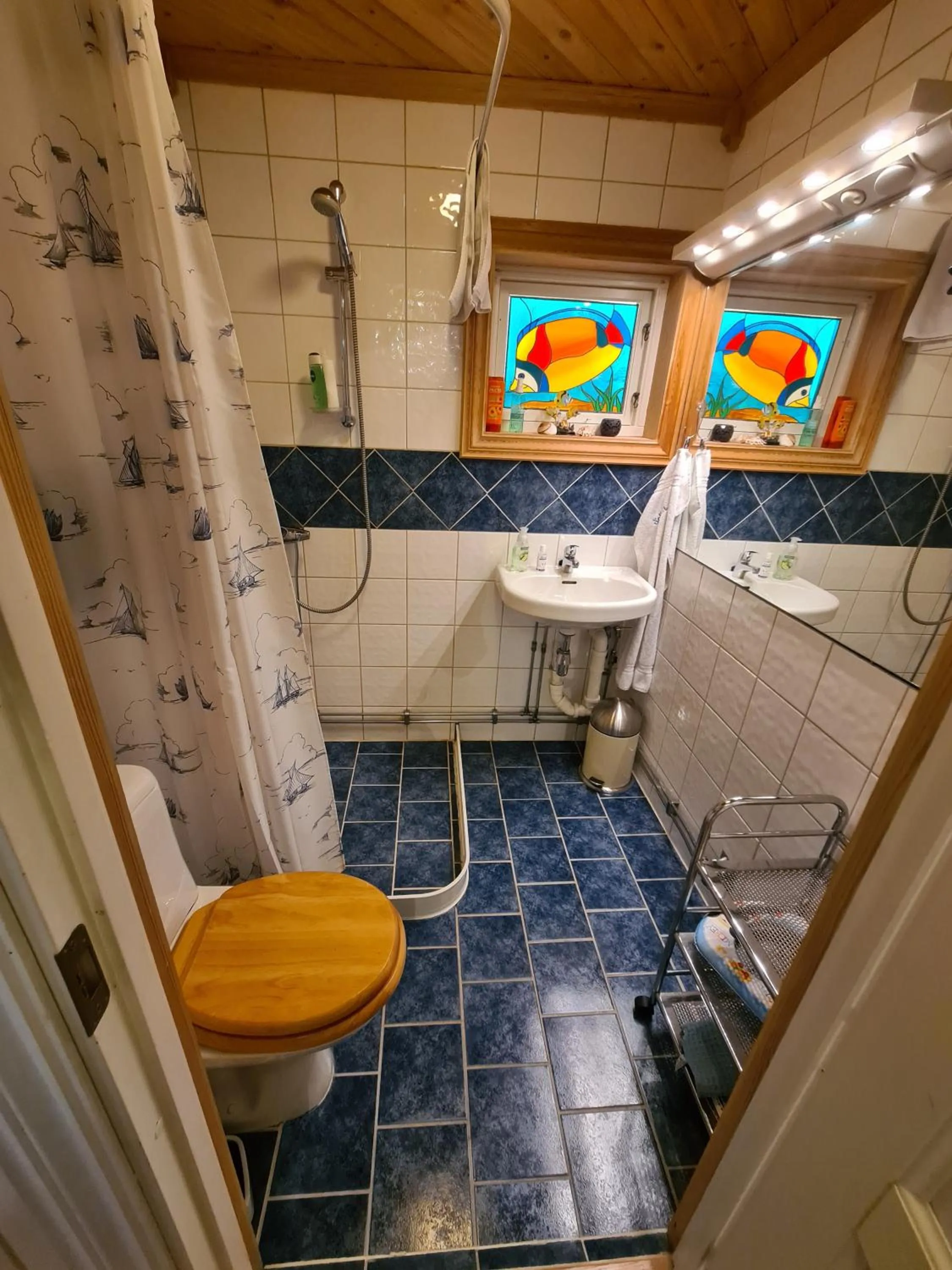 Shower in Solheim Overnatting