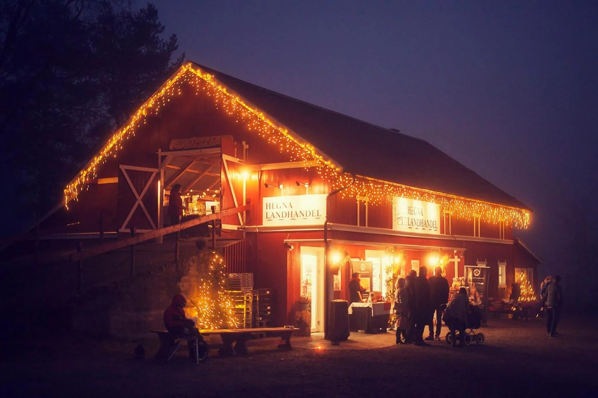Supermarket/grocery shop in Solheim Overnatting