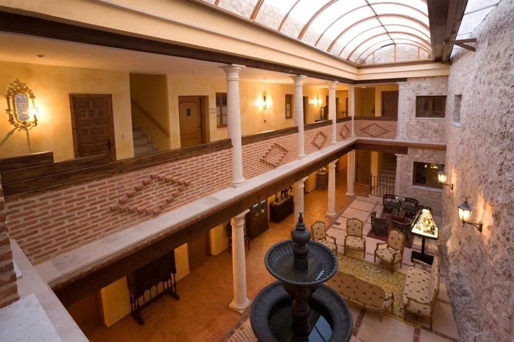 Balcony/Terrace in Residencia Real del Castillo de Curiel