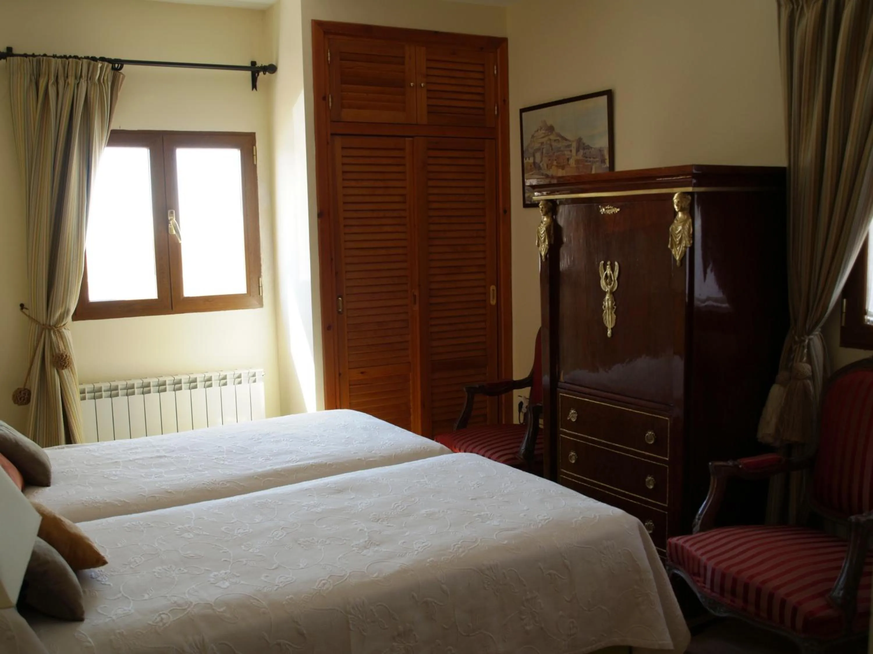 Bedroom, Bed in Residencia Real del Castillo de Curiel