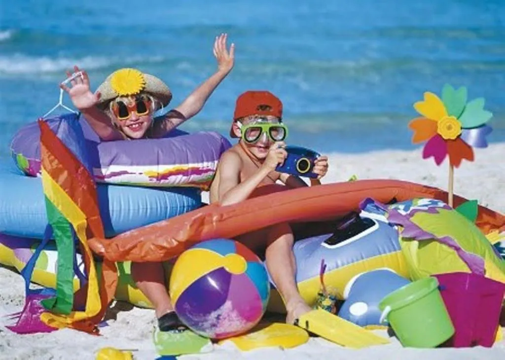 older children in Hotel Europeo