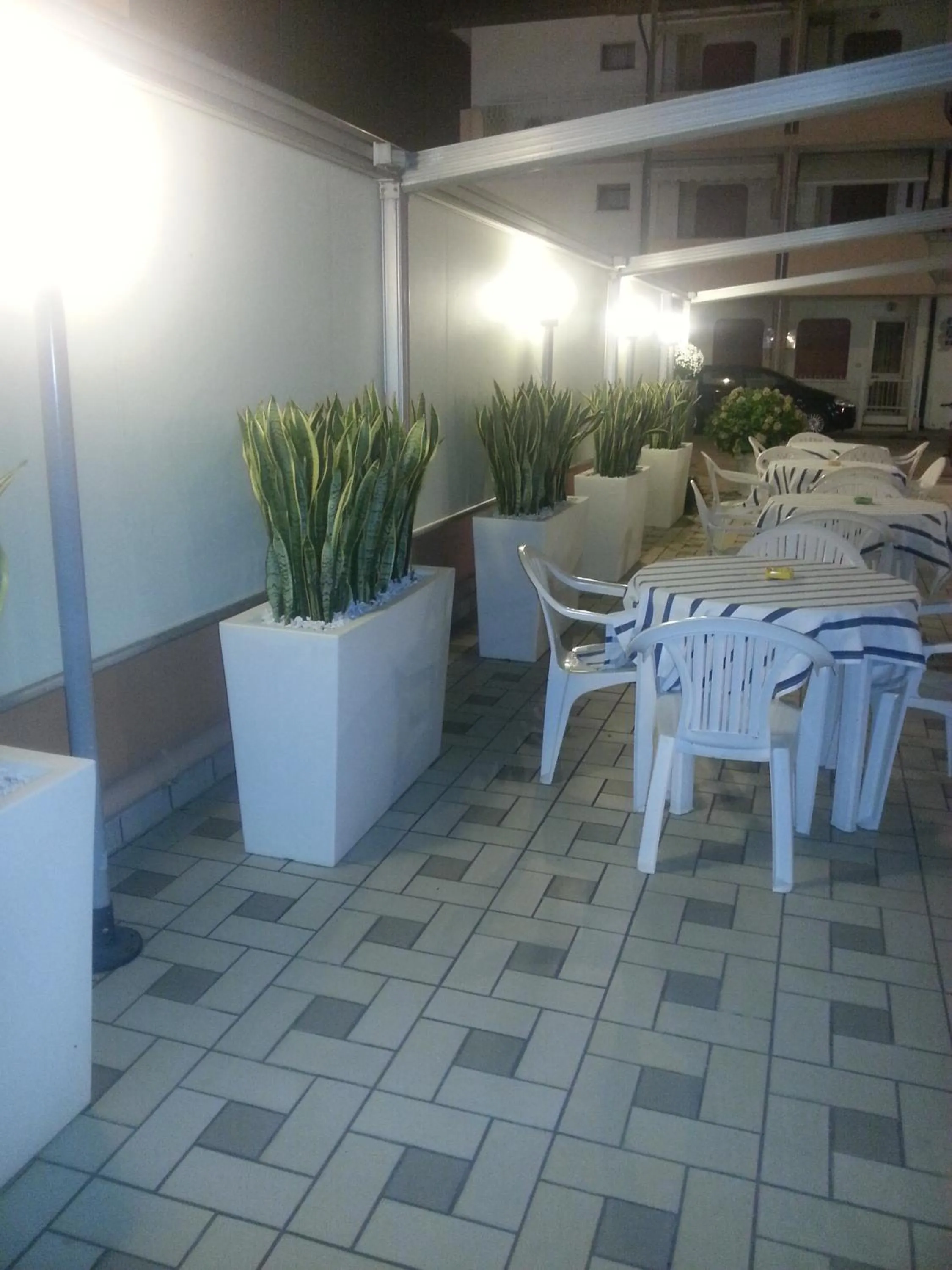 Night in Hotel Europeo