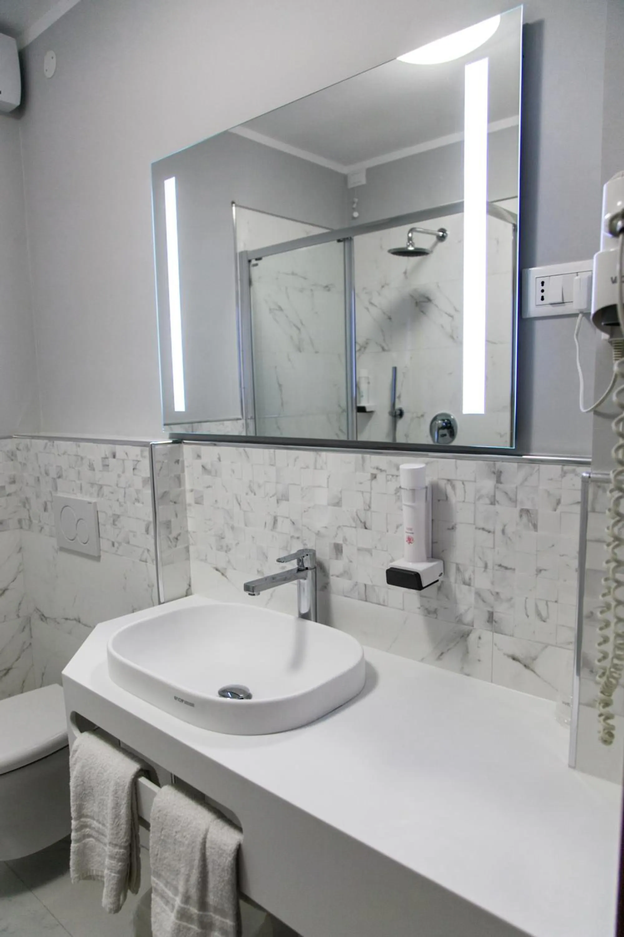 Bathroom in Hotel Europeo