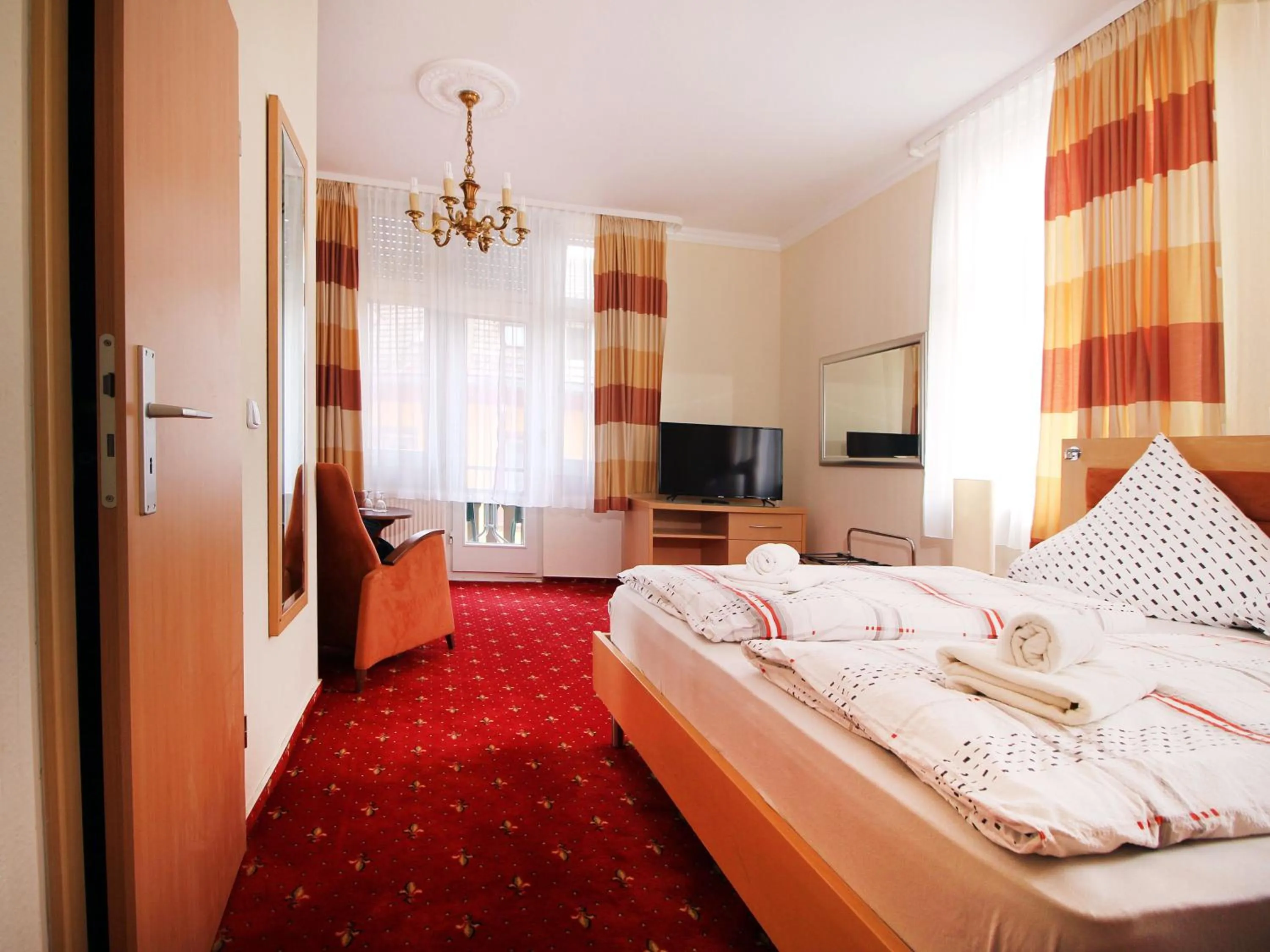 Bed in Hotel Neustädter Hof