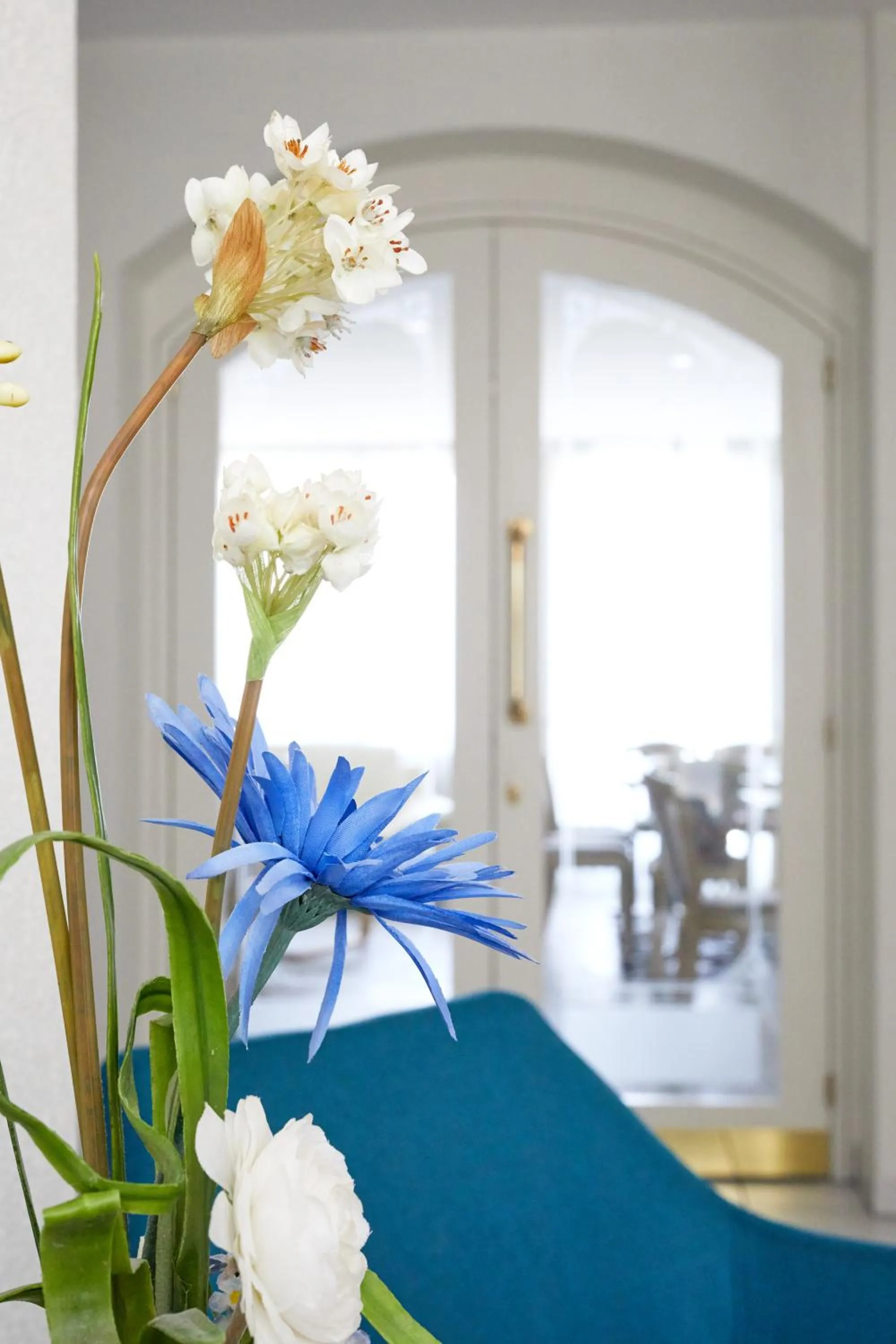 Communal lounge/ TV room in Hotel Schmid & Alfa