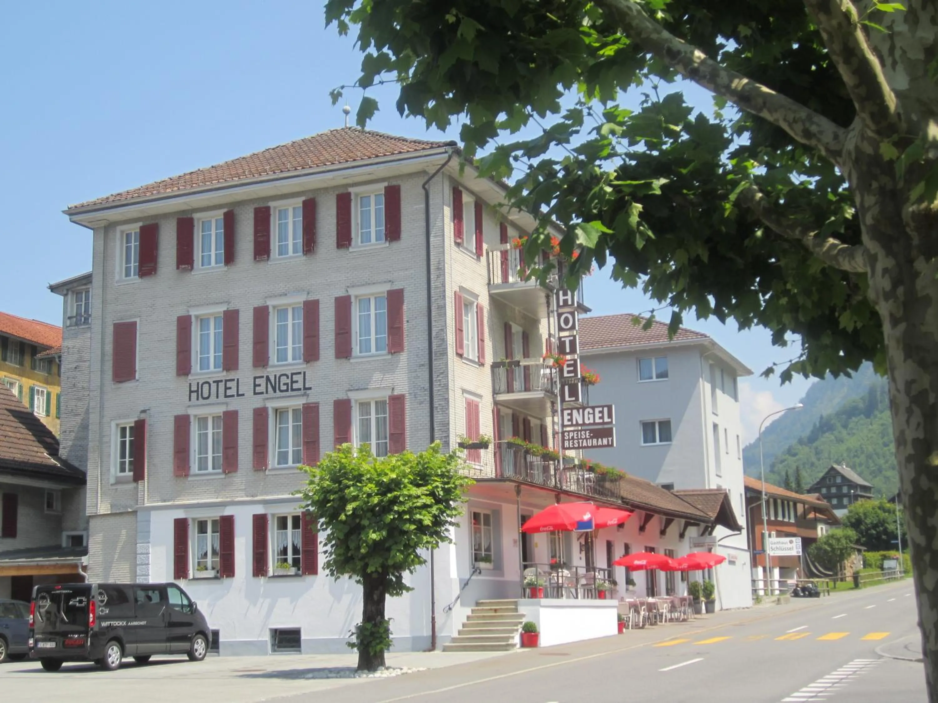 Facade/entrance in Hotel Engel