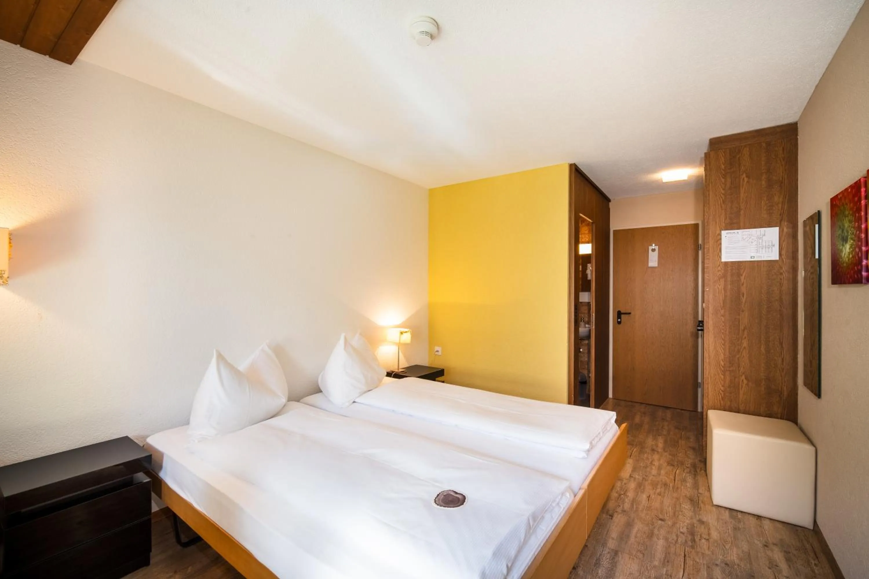 Bed in Seeblick Höhenhotel