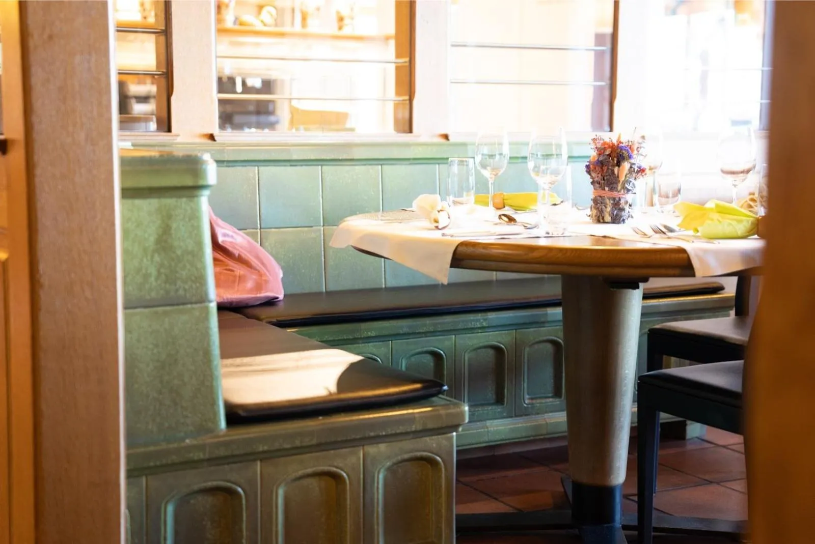 Restaurant/places to eat in Seeblick Höhenhotel