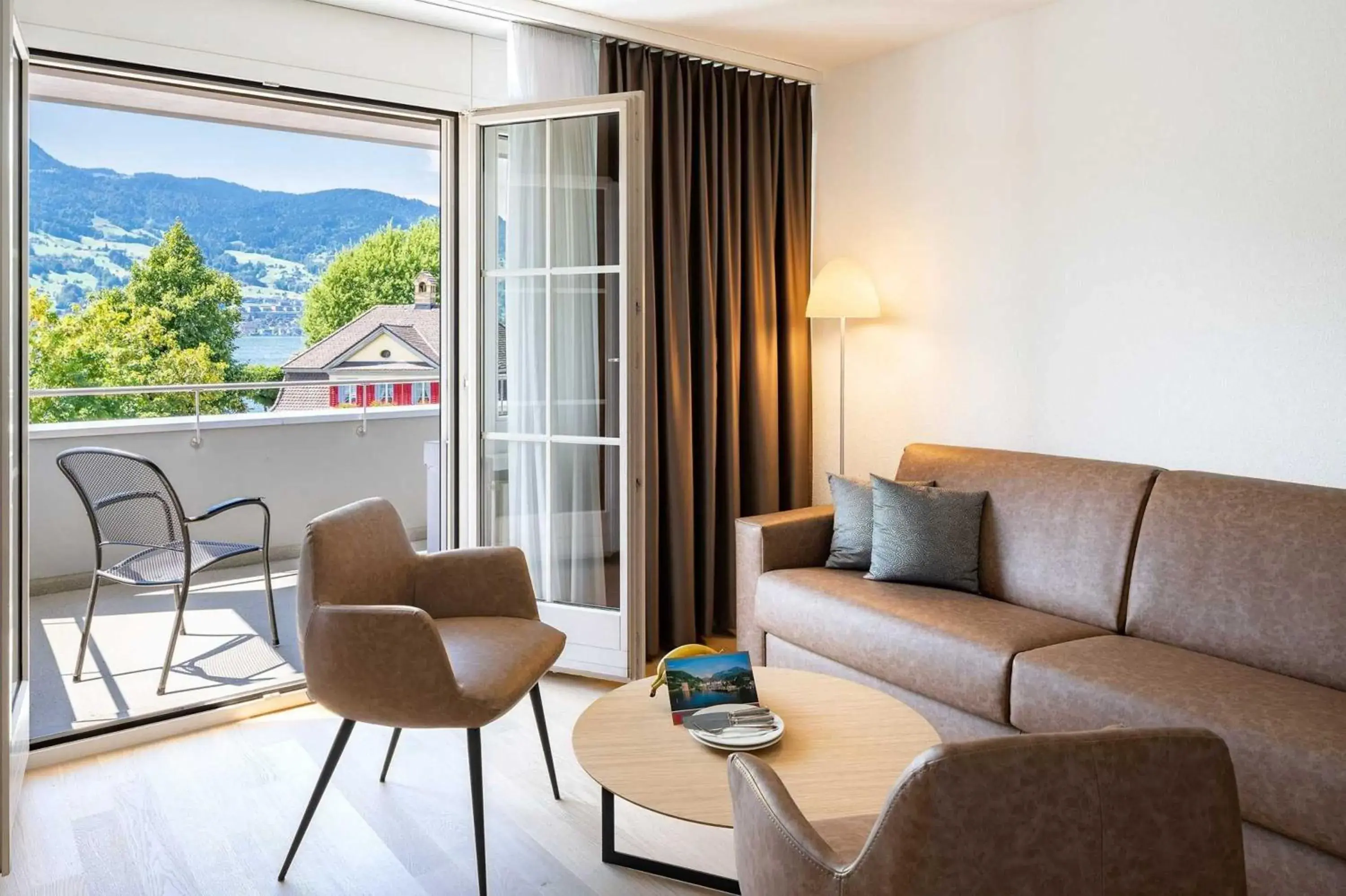 Junior Suite with Balcony in Seehotel Winkelried Junior Suite with Balcony in Seehotel Winkelried