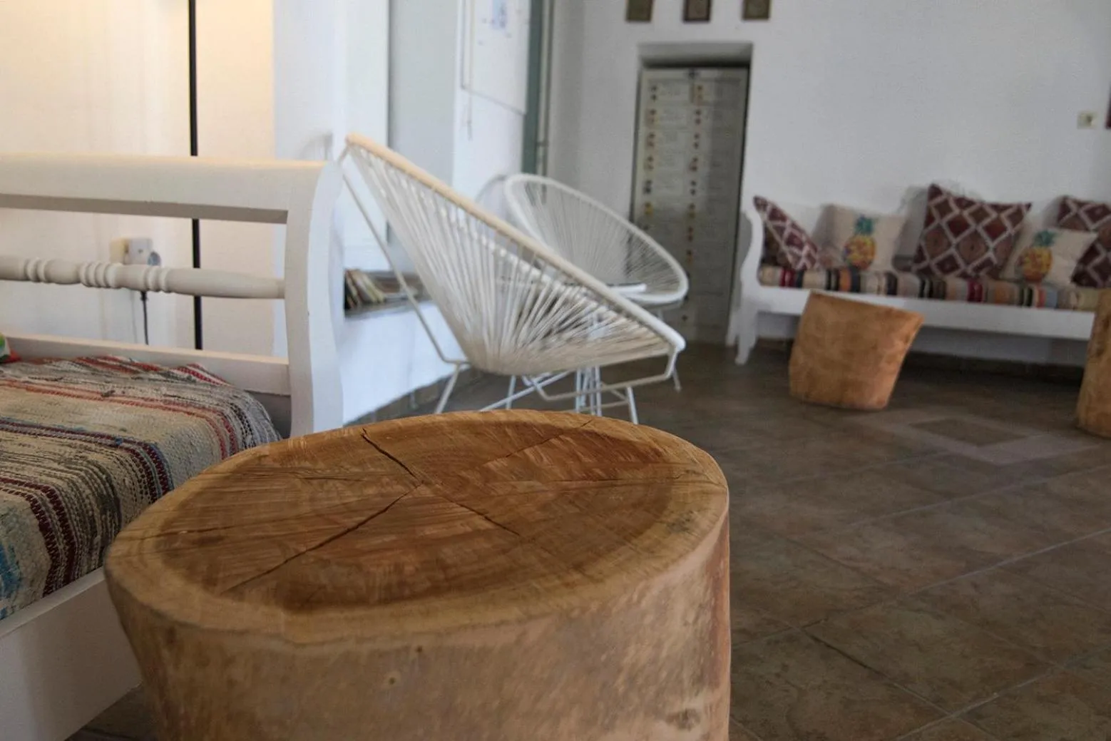 Lobby or reception, Bed in Armadoros Hotel / Ios Backpackers