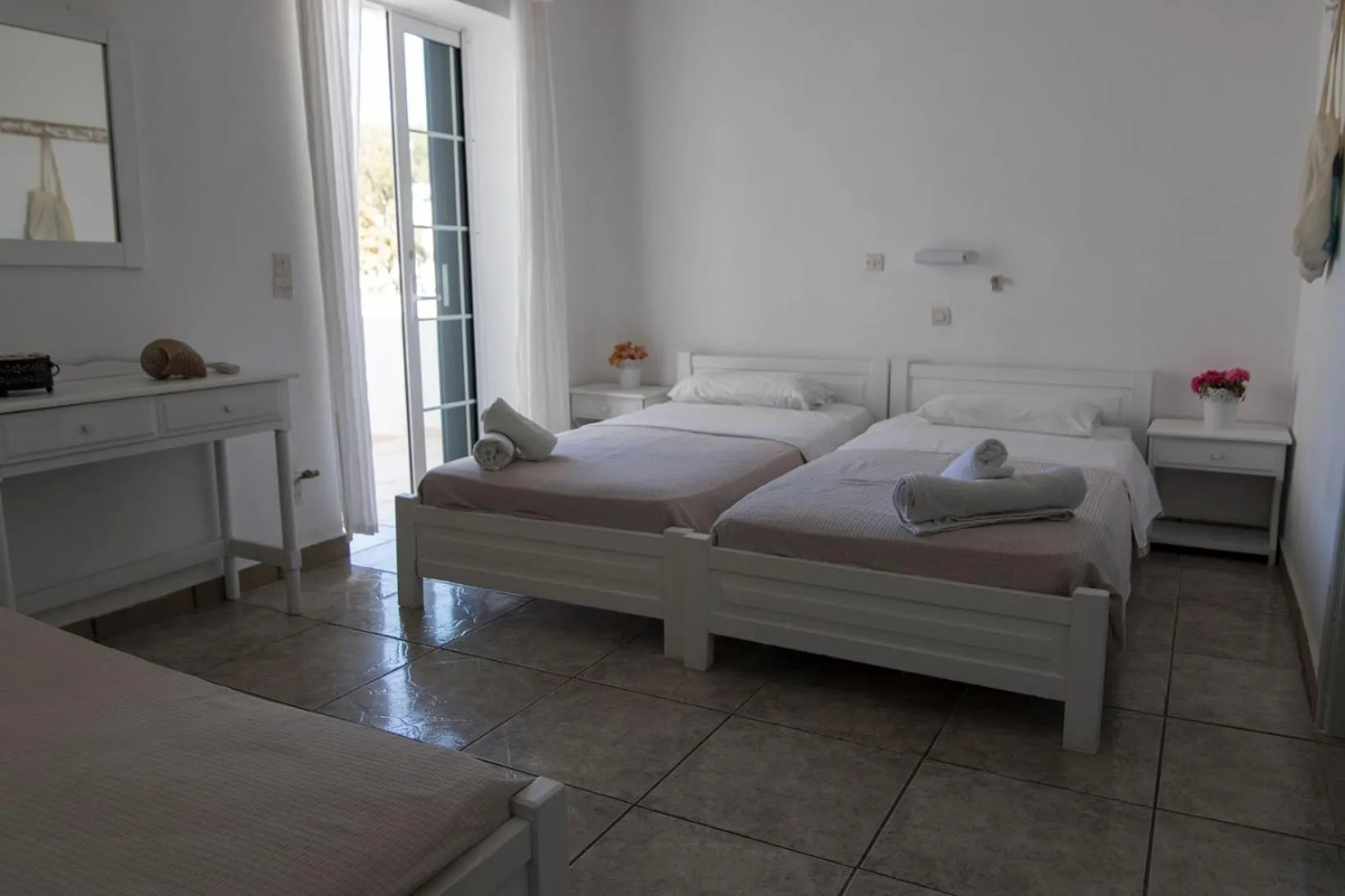 Photo of the whole room, Bed in Armadoros Hotel / Ios Backpackers