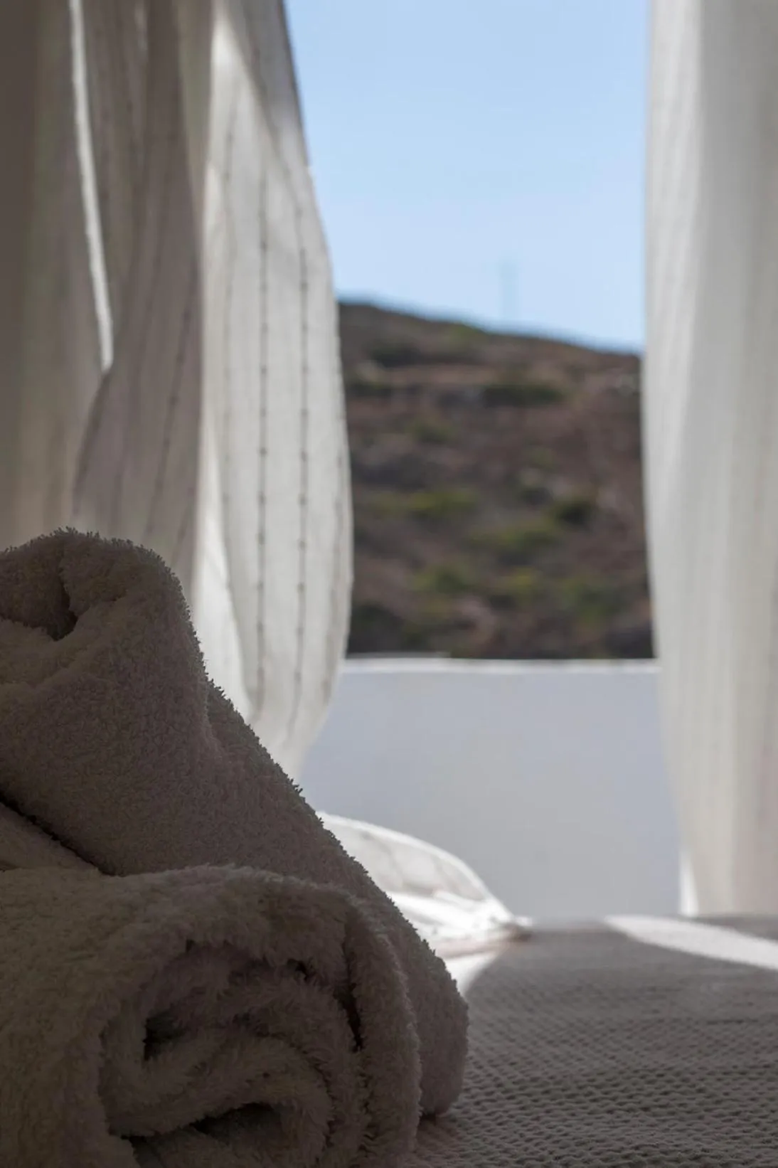 Decorative detail, Bed in Armadoros Hotel / Ios Backpackers