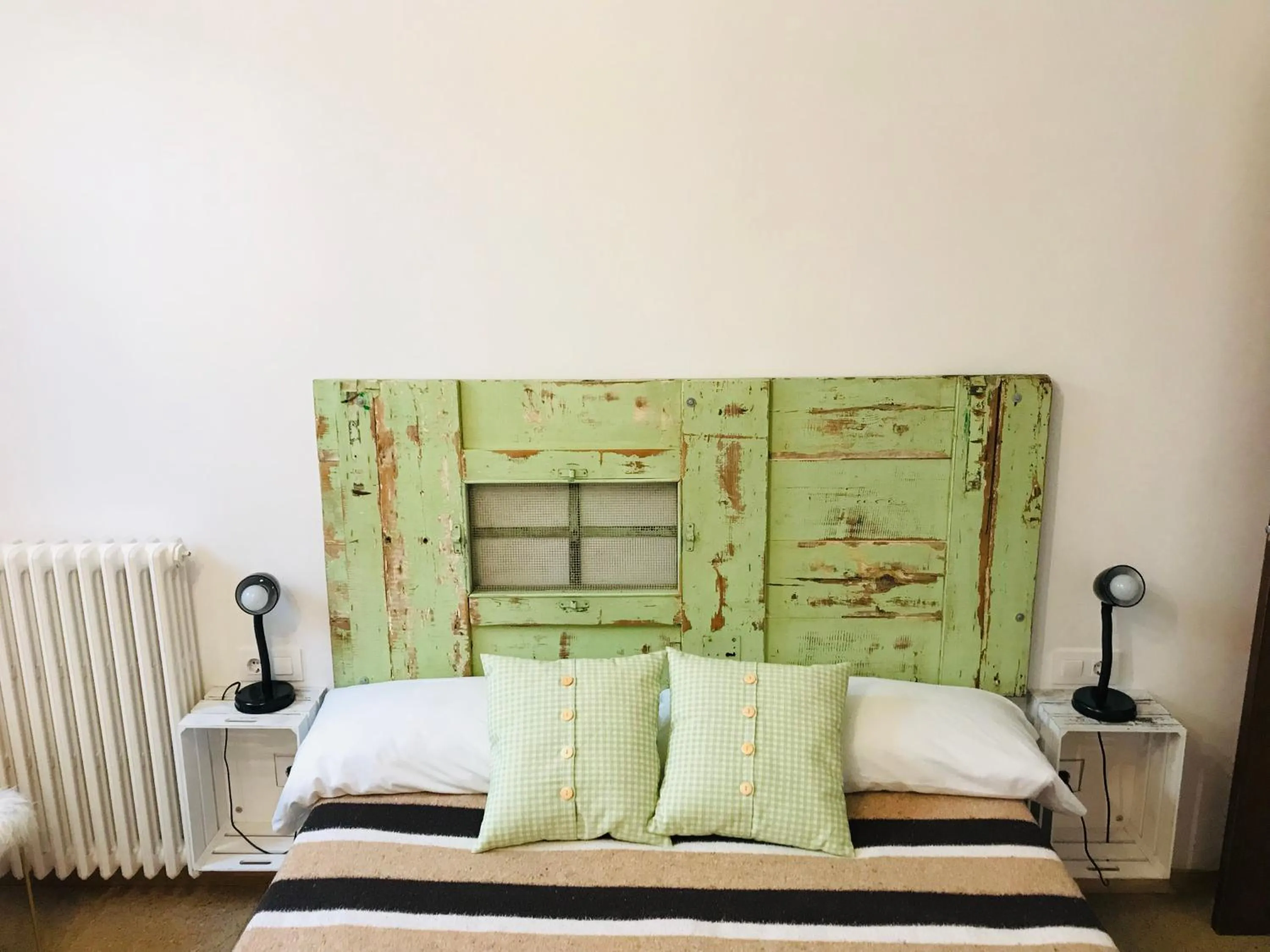 Bedroom, Bed in Mucha Masia Hostel Rural Urba