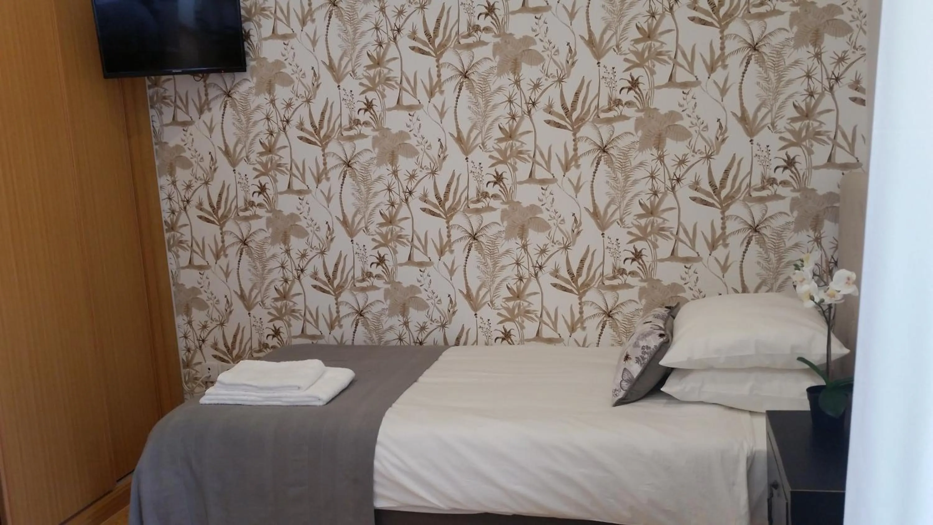 Bed in Lisbon Garden Boutique Guest House