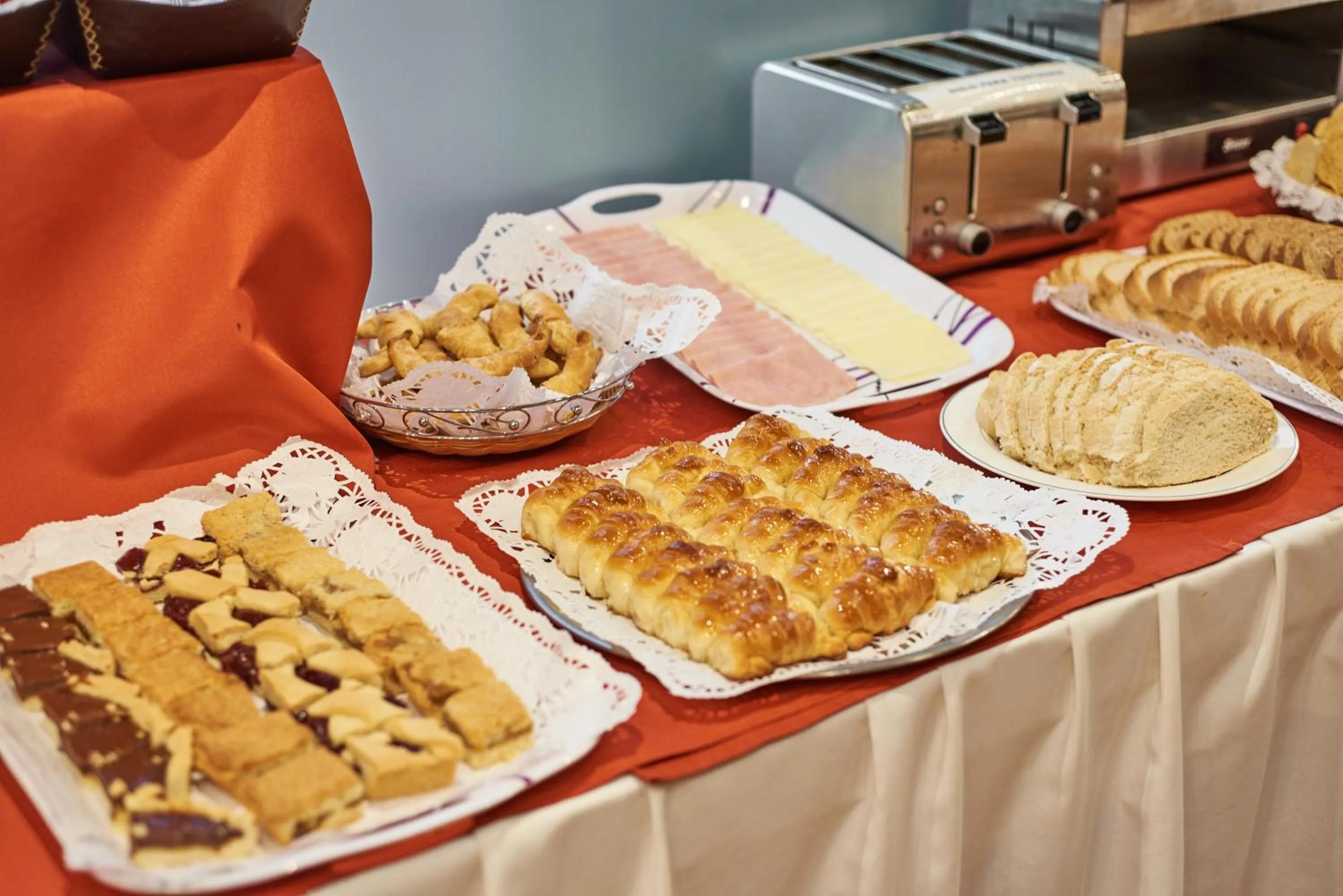 Breakfast in Primacy Apart Hotel