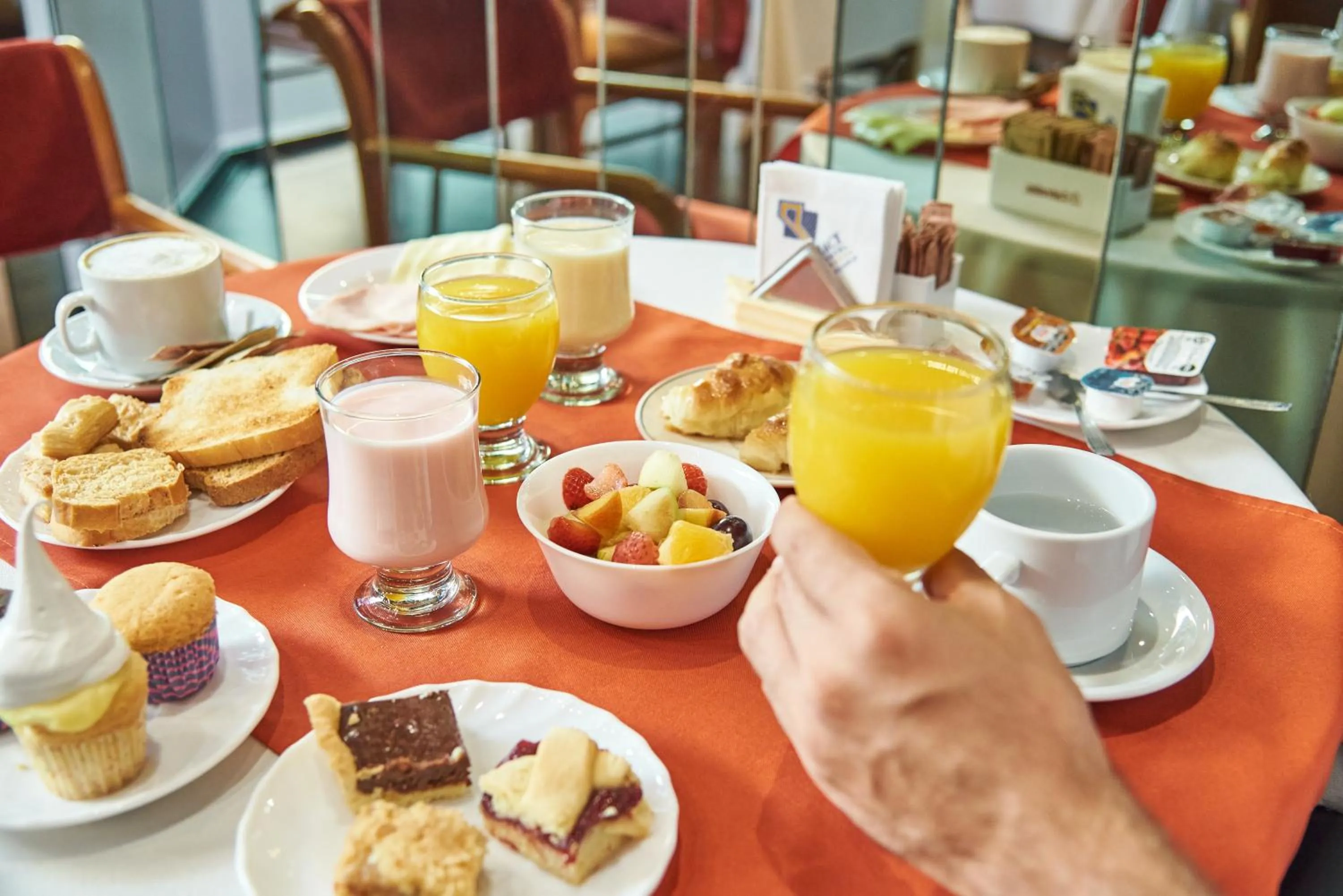 Breakfast in Primacy Apart Hotel