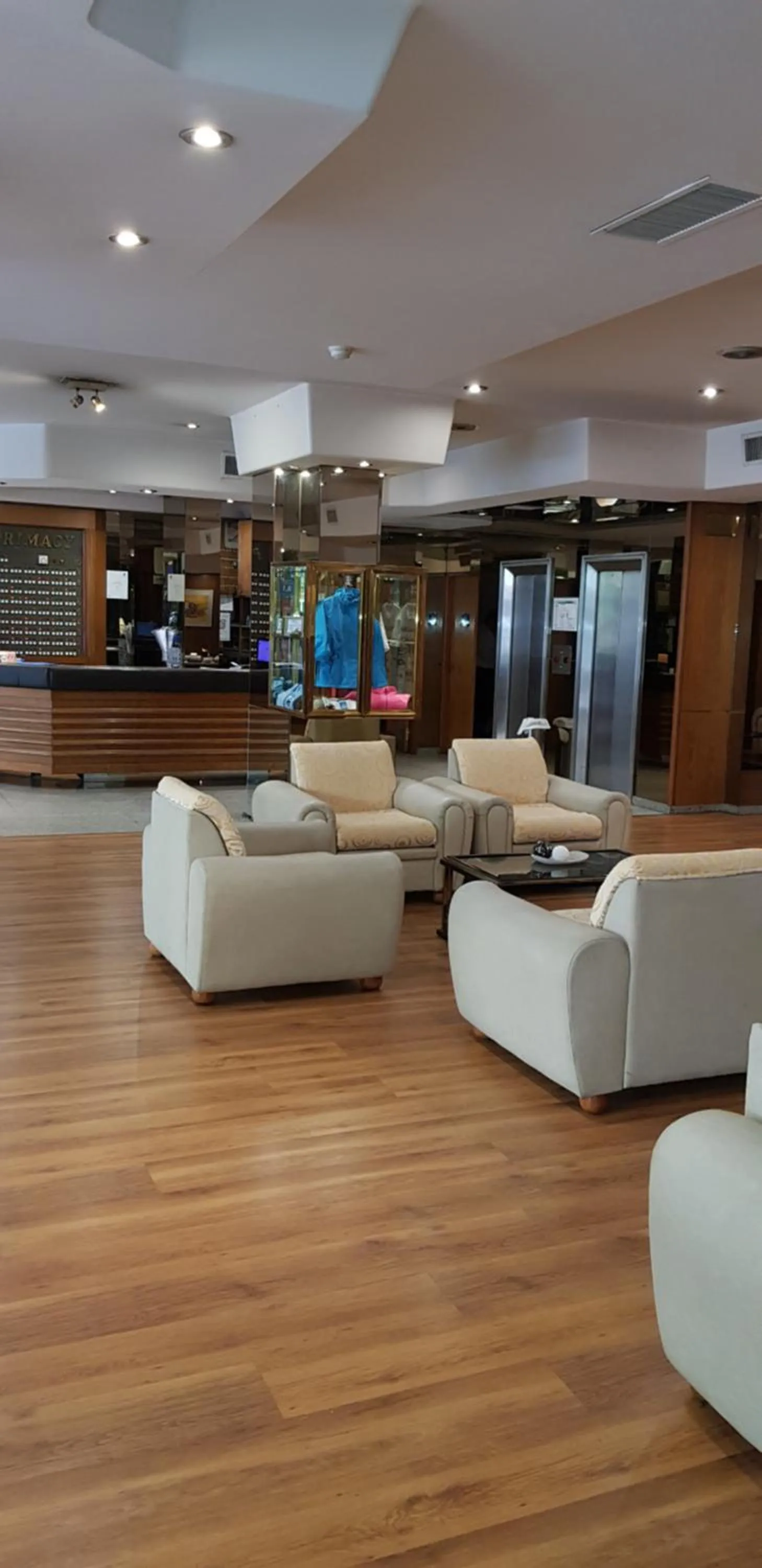 Lobby or reception in Primacy Apart Hotel