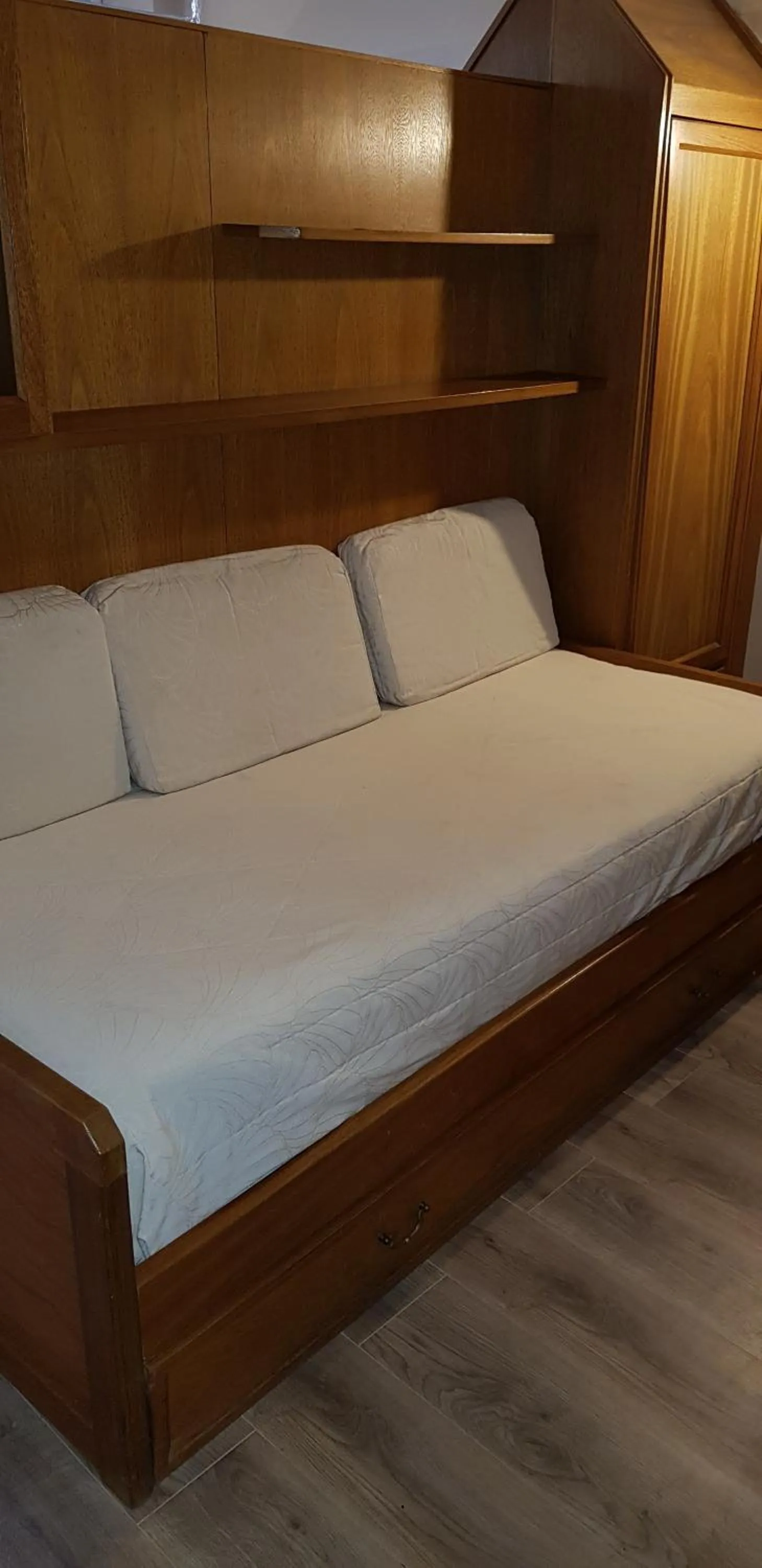 Living room, Bed in Primacy Apart Hotel