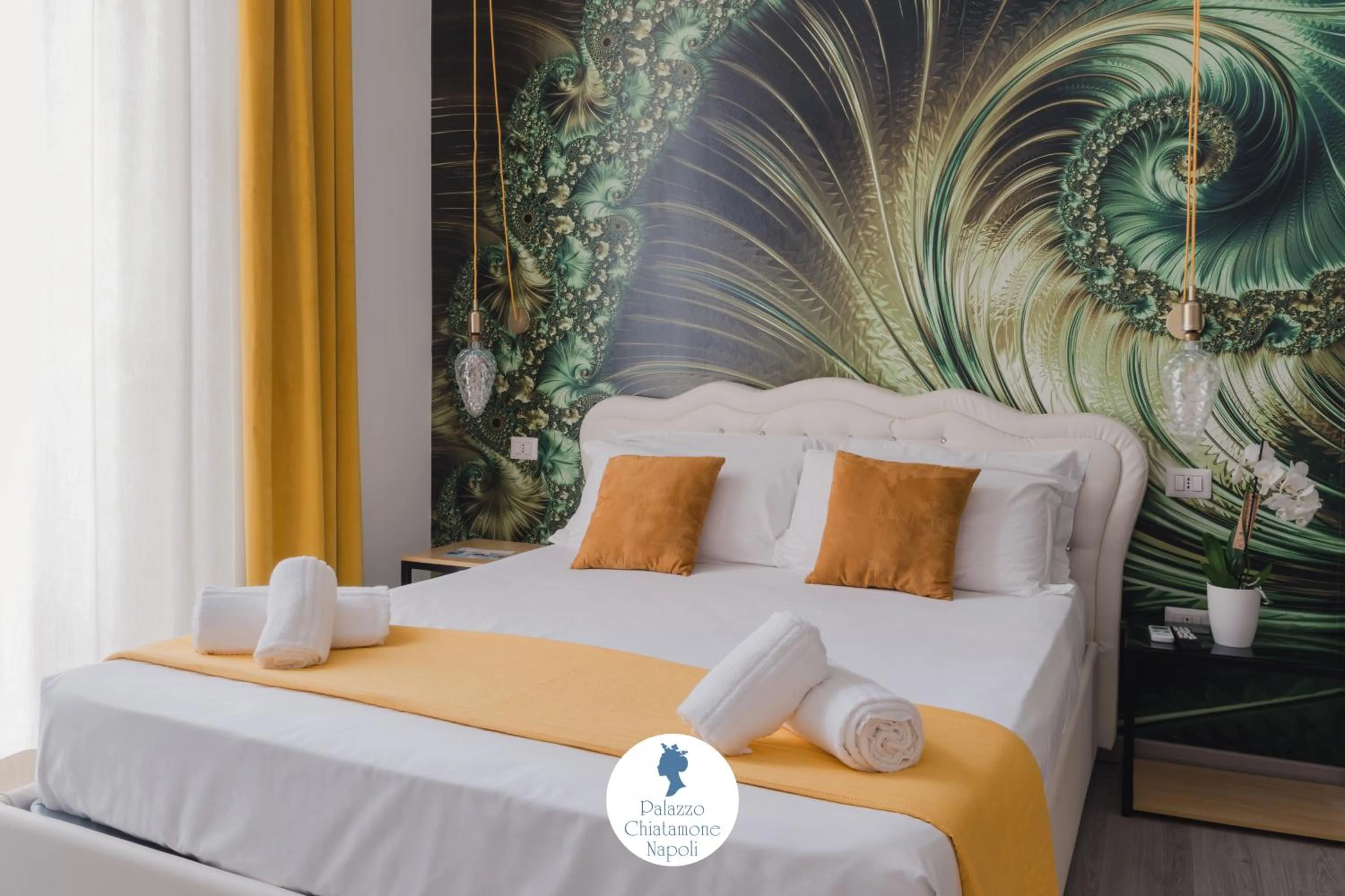 Bed in Palazzo Chiatamone