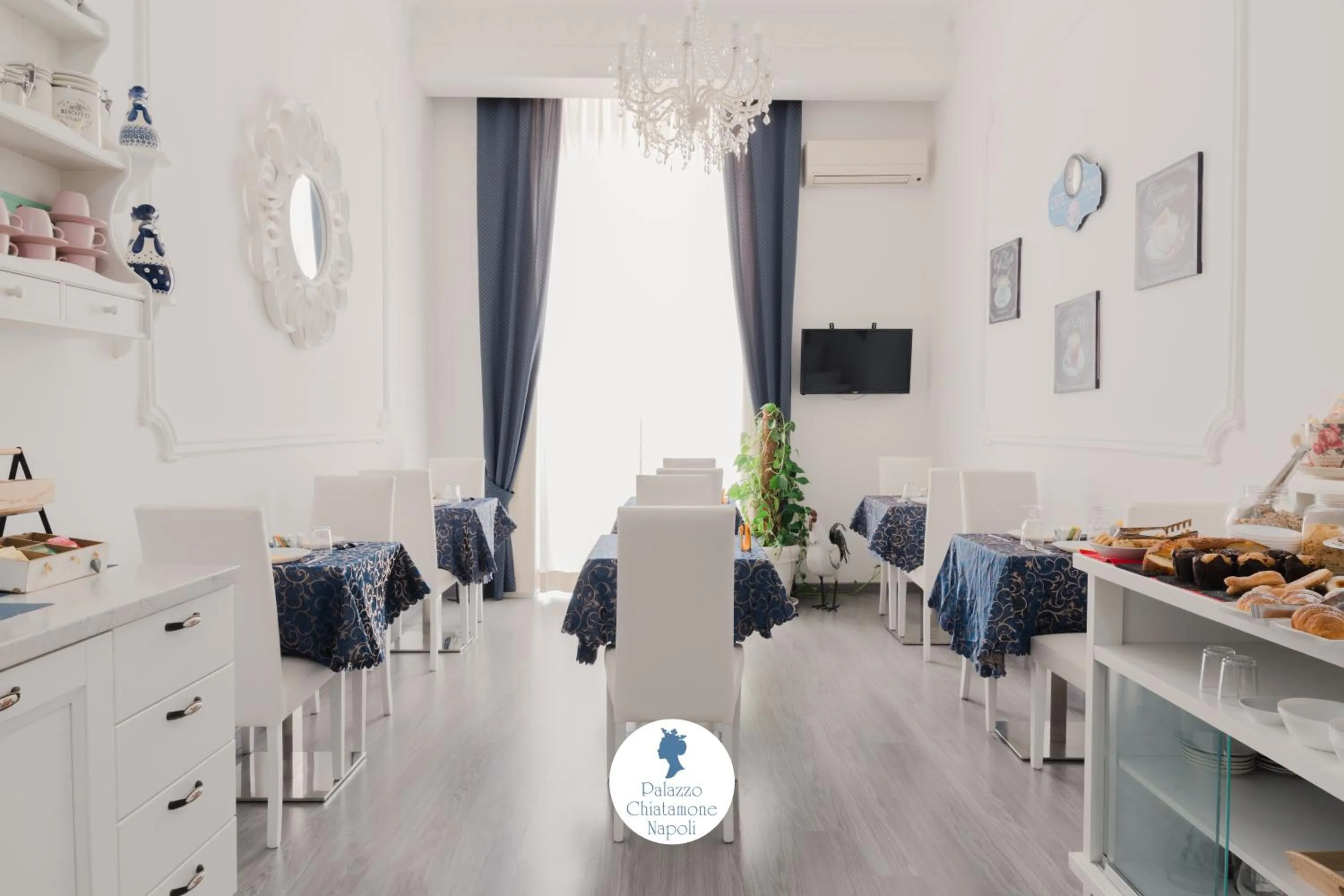 Lounge or bar in Palazzo Chiatamone