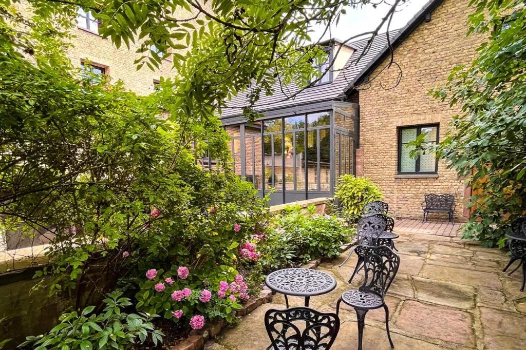 Garden in Hôtel-SPA Le Moulin De La Wantzenau - Strasbourg Nord