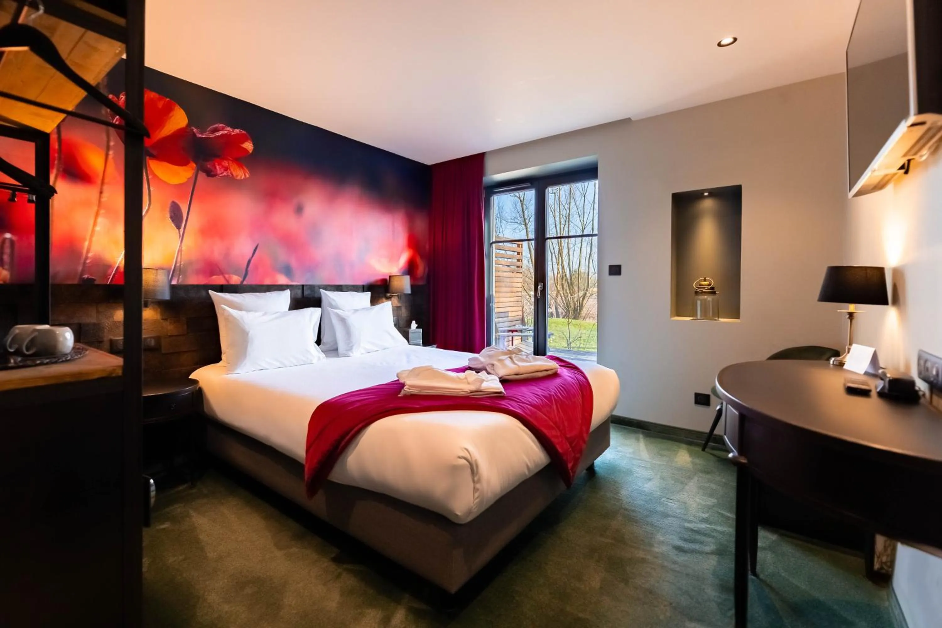 Bedroom, Bed in Hôtel-SPA Le Moulin De La Wantzenau - Strasbourg Nord